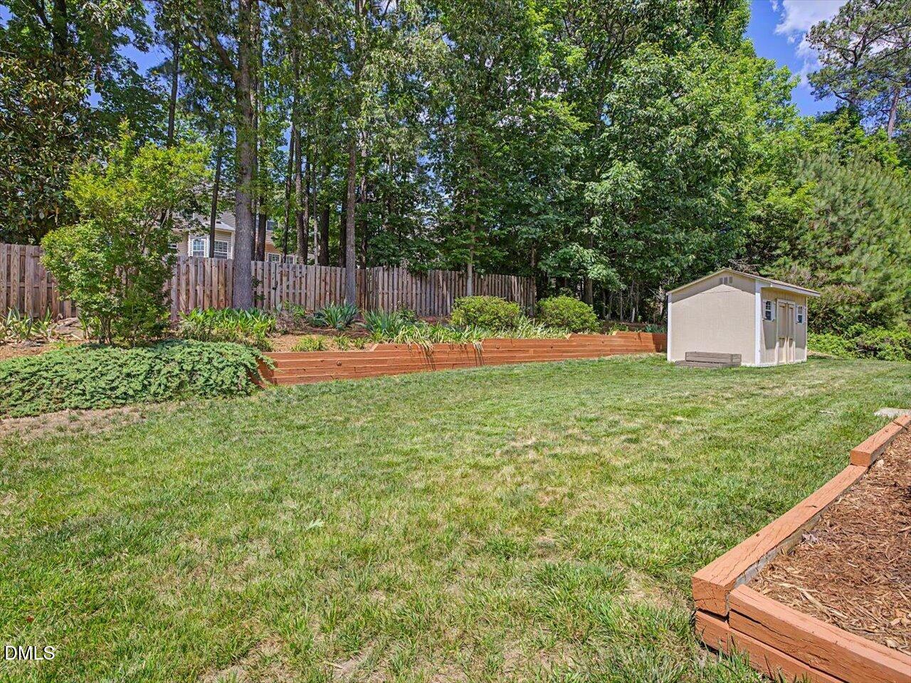 1137 Pebble Creek Crossing Property Photo 16