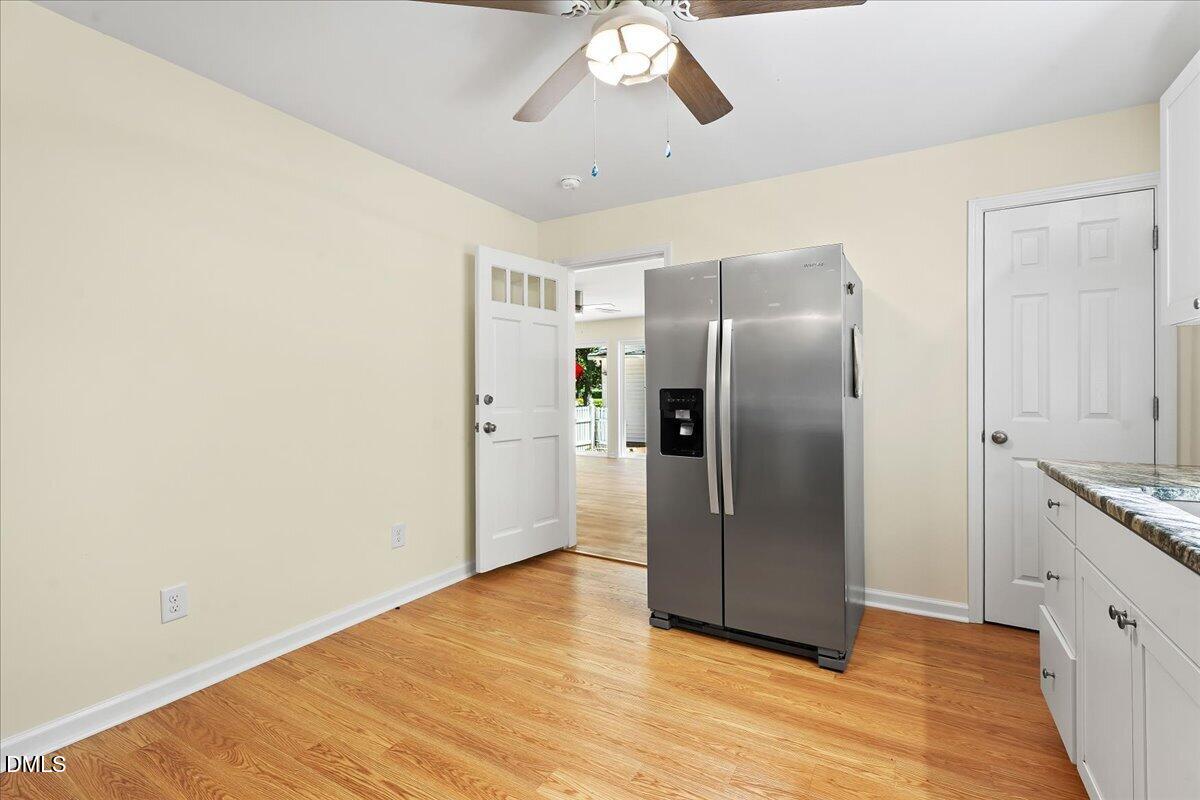 705 S 1st Property Photo 19