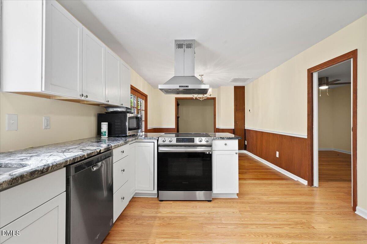 705 S 1st Property Photo 20