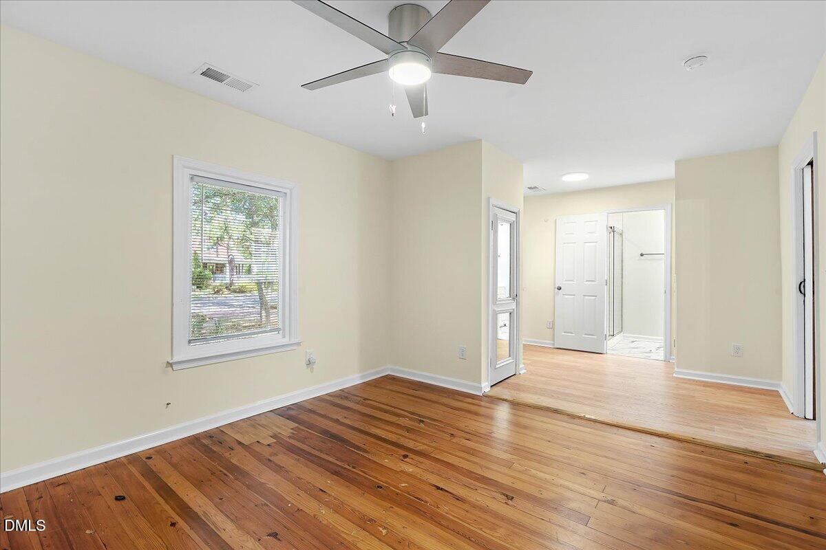 705 S 1st Property Photo 22