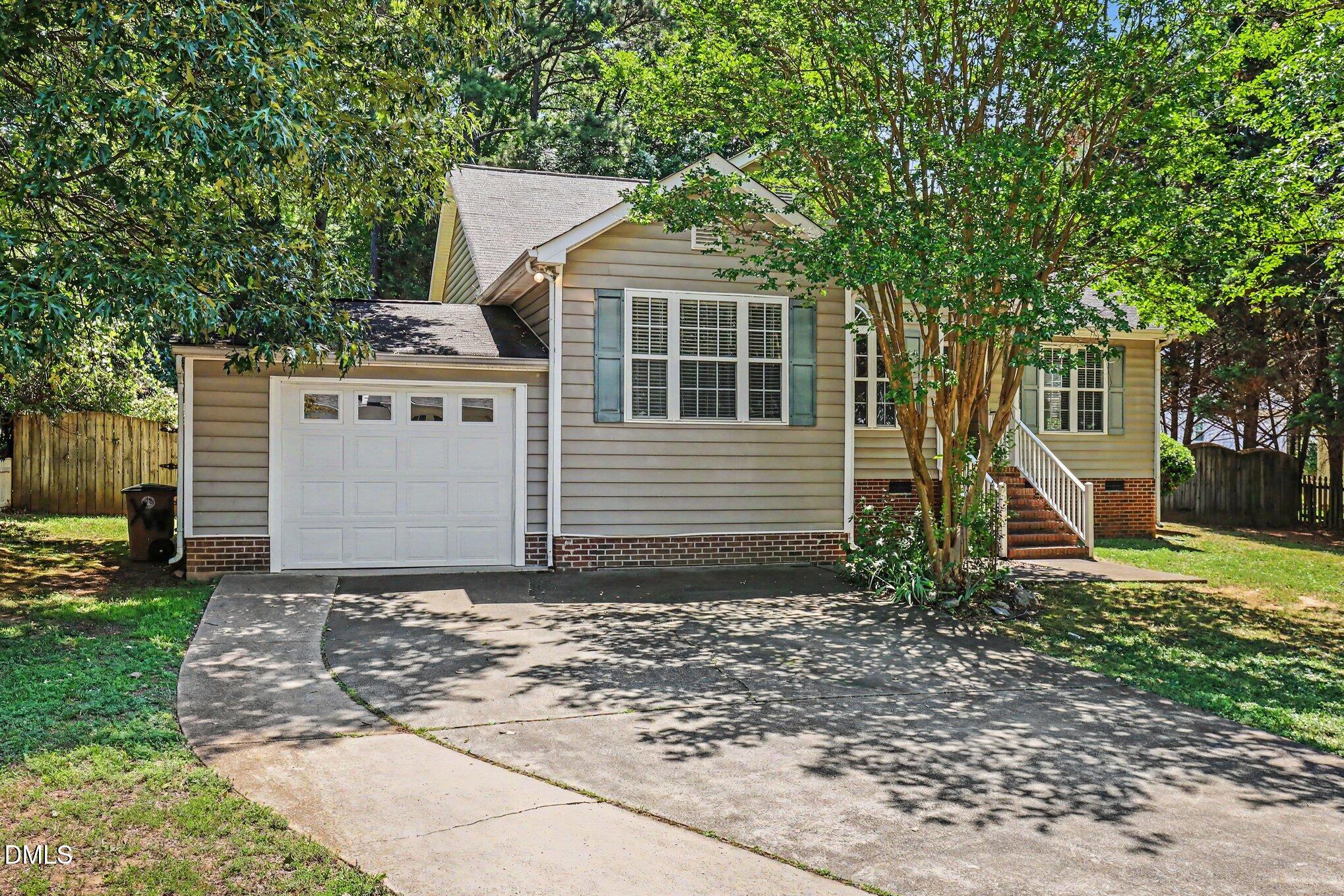 936 Borage Drive Property Photo 3