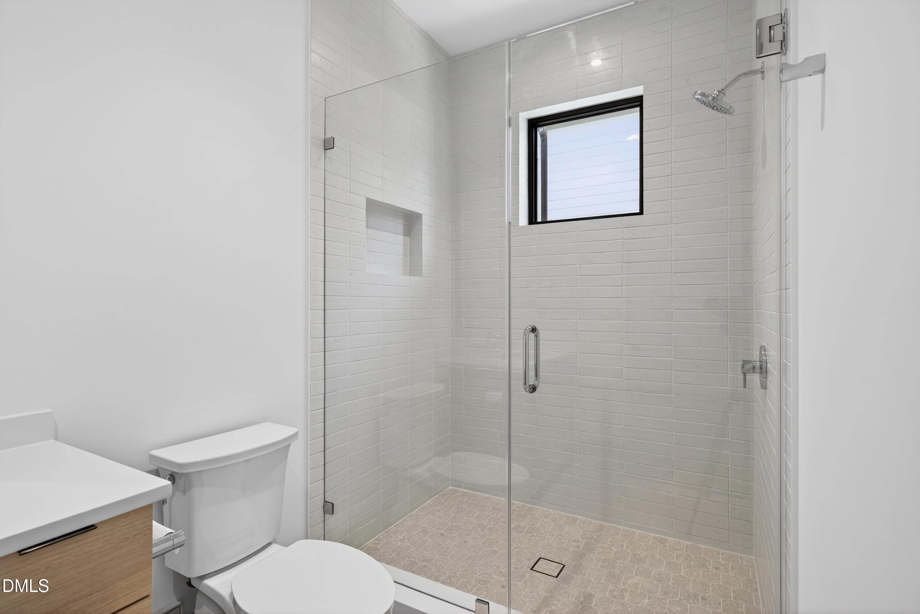 838 Woodburn Road Property Photo 22
