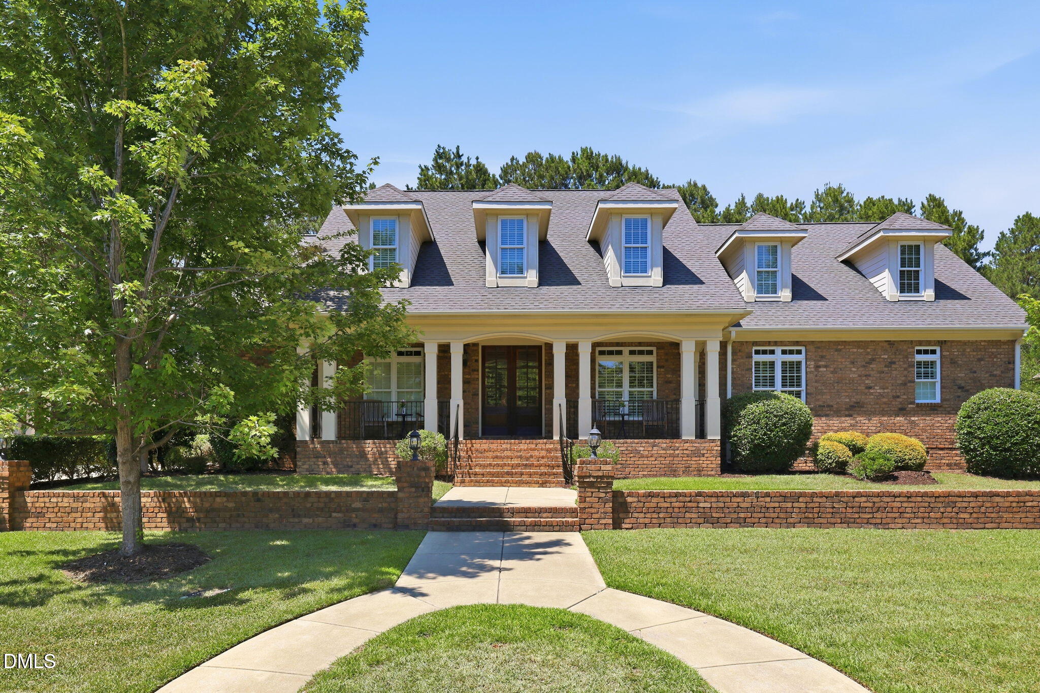 106 Meadow Oak Lane