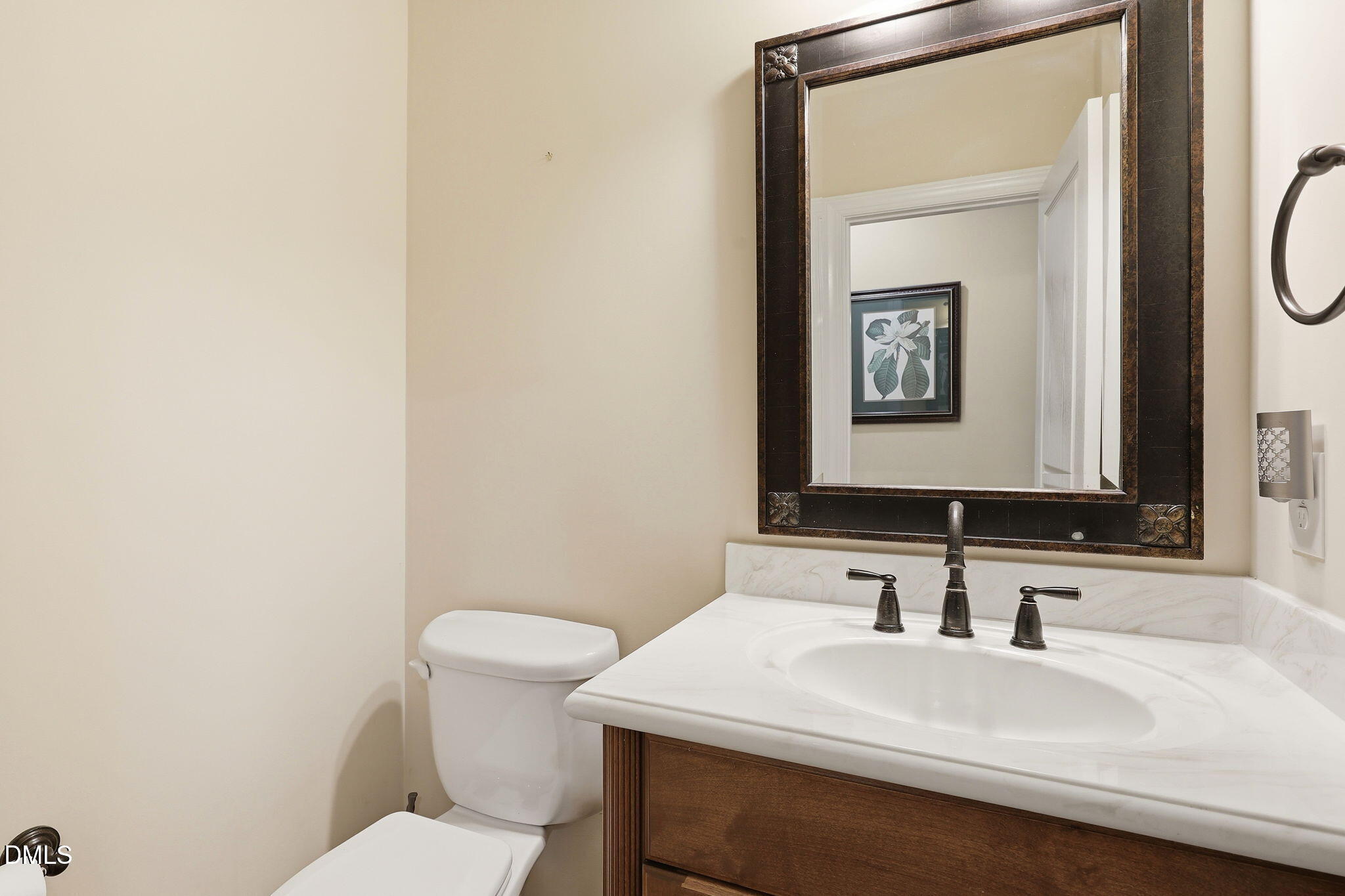 106 Meadow Oak Lane Property Photo 18