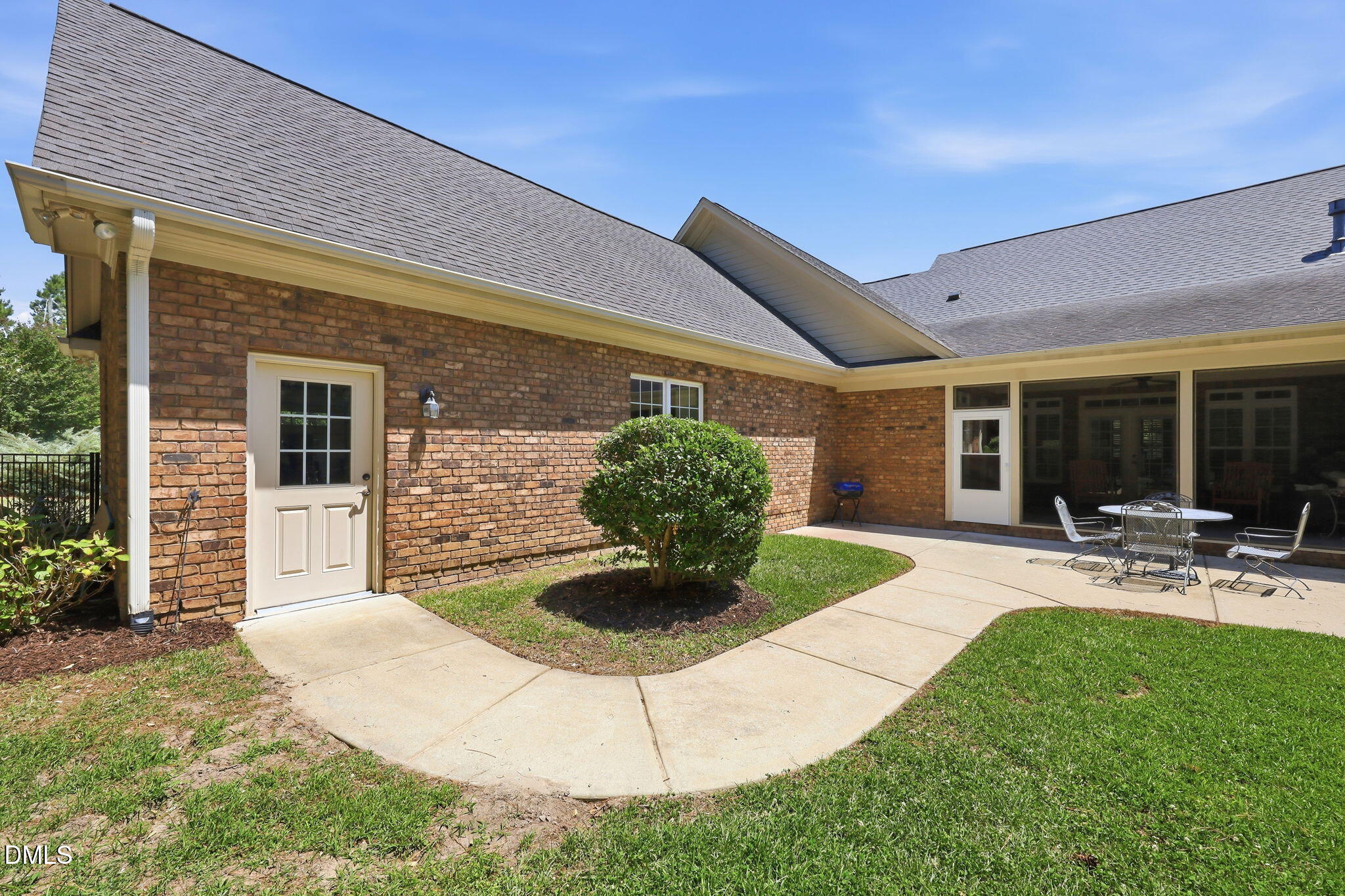 106 Meadow Oak Lane Property Photo 42