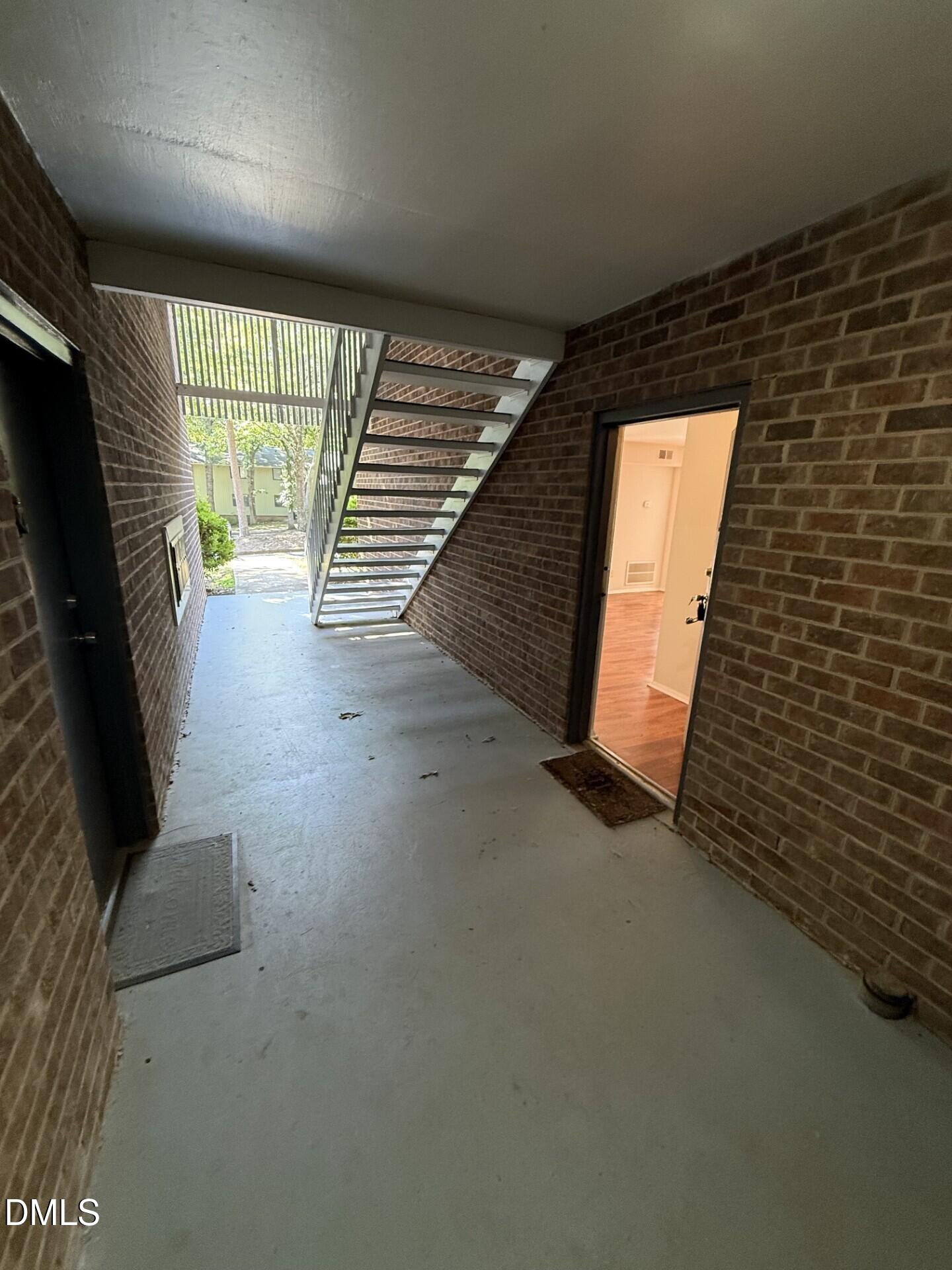 1299 Schaub Drive D Property Photo 14