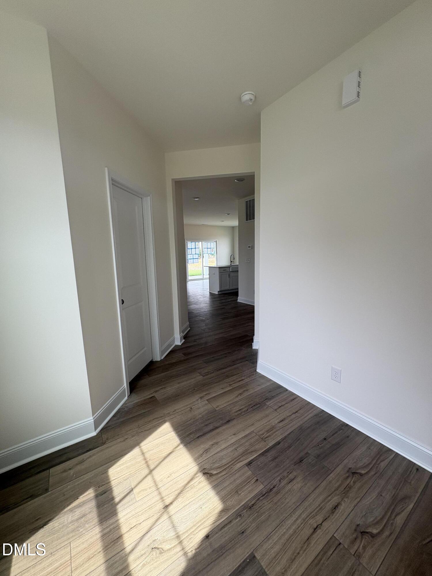 310 Peach Grv Way Property Photo 2