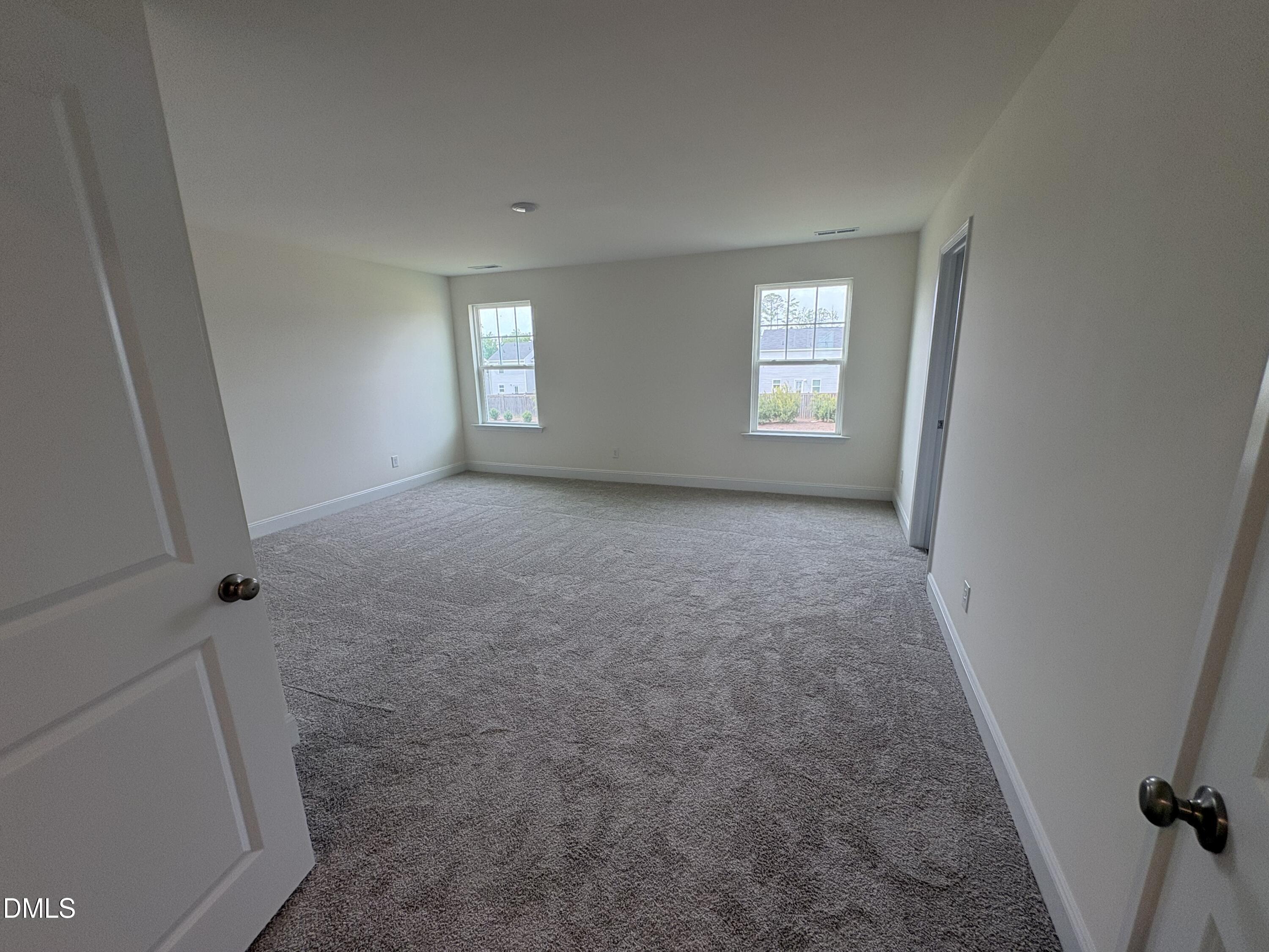 310 Peach Grv Way Property Photo 6