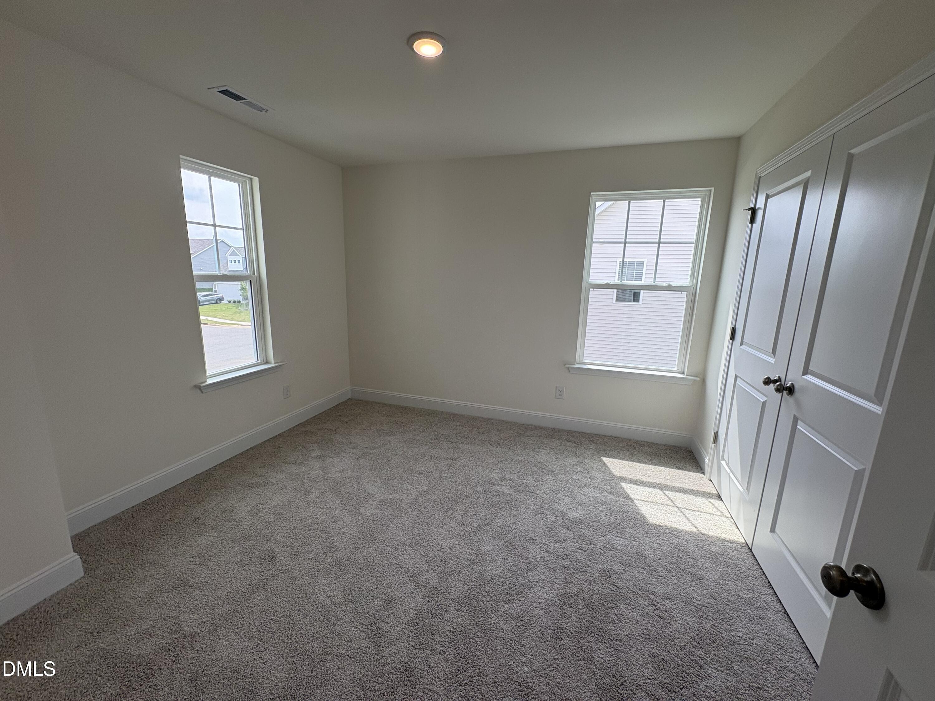 310 Peach Grv Way Property Photo 9