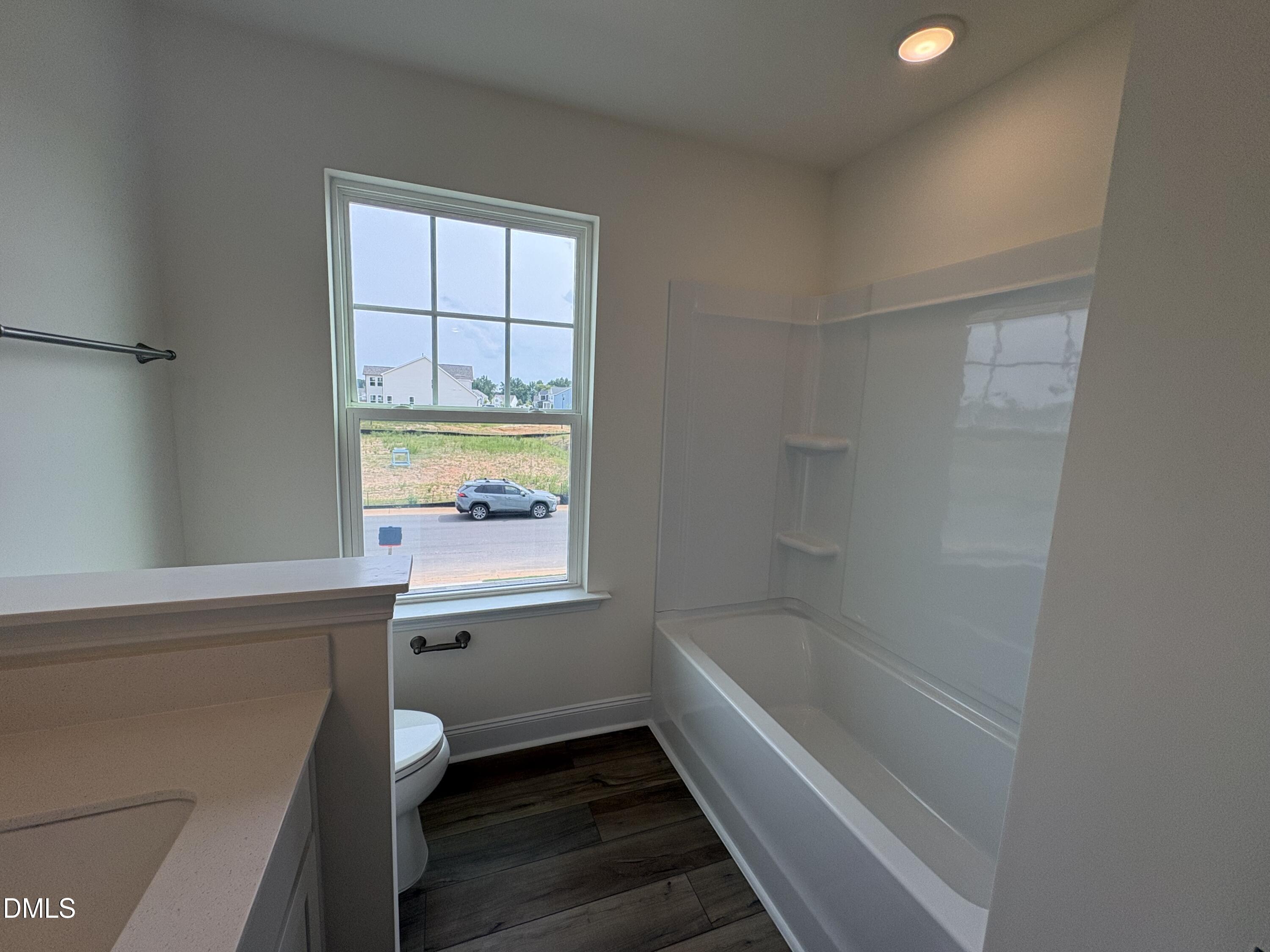 310 Peach Grv Way Property Photo 12