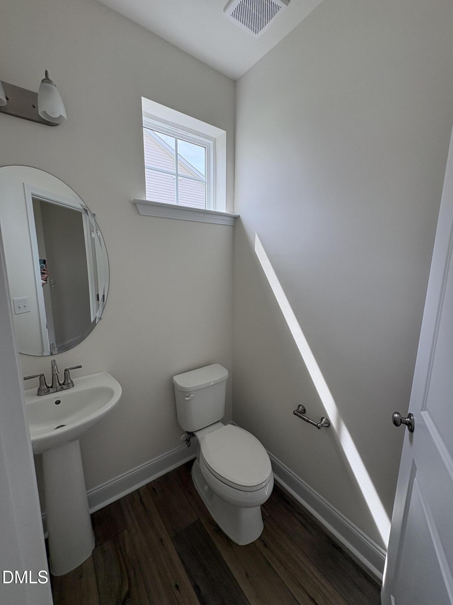 310 Peach Grv Way Property Photo 14