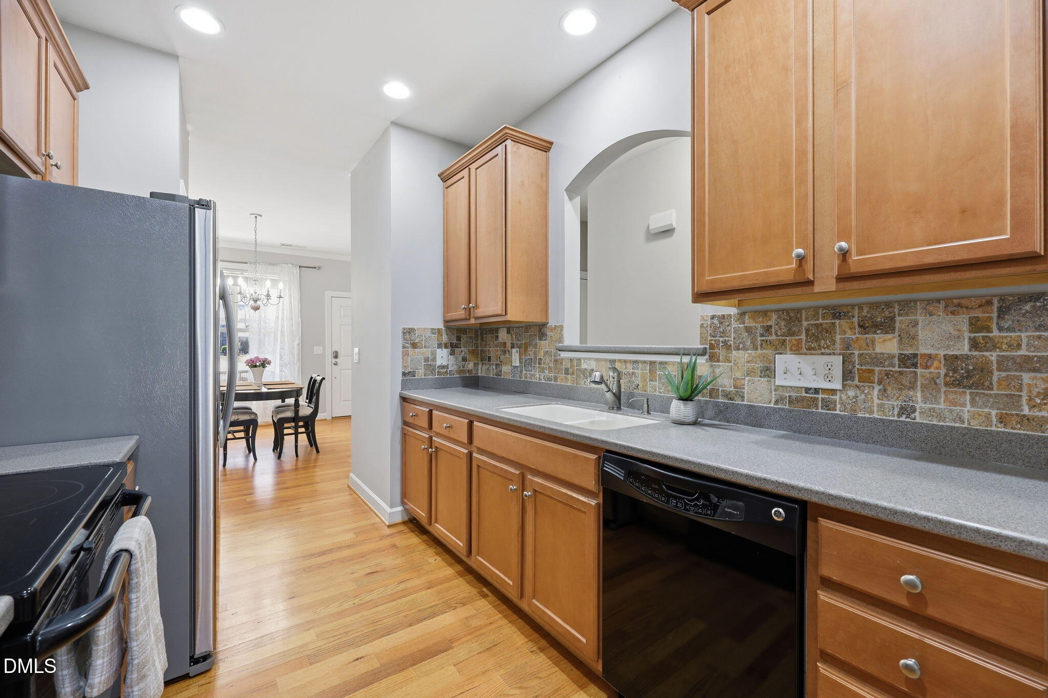 1111 Willowgrass Lane Property Photo 8
