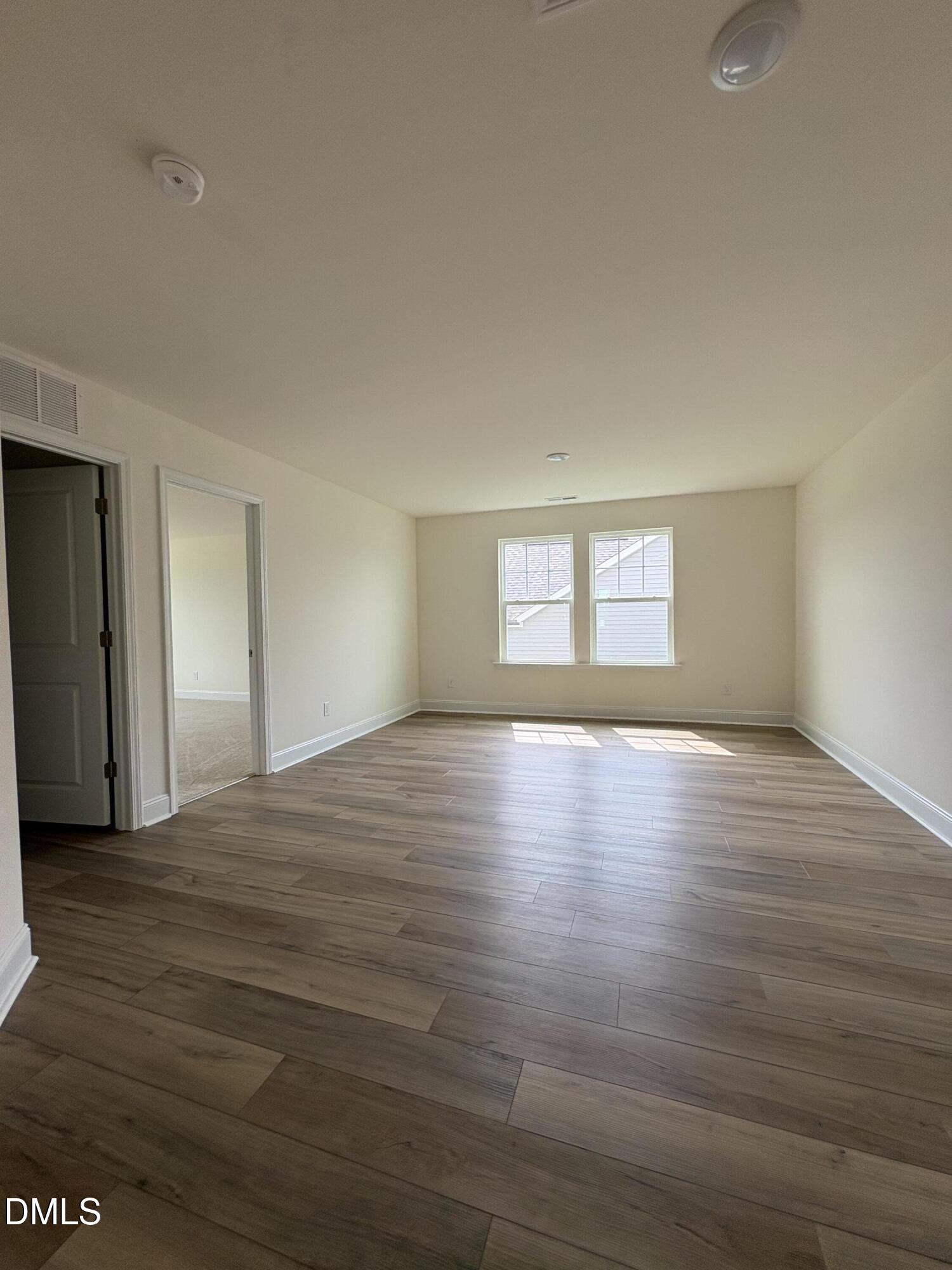 324 Peach Grv Way Property Photo 10