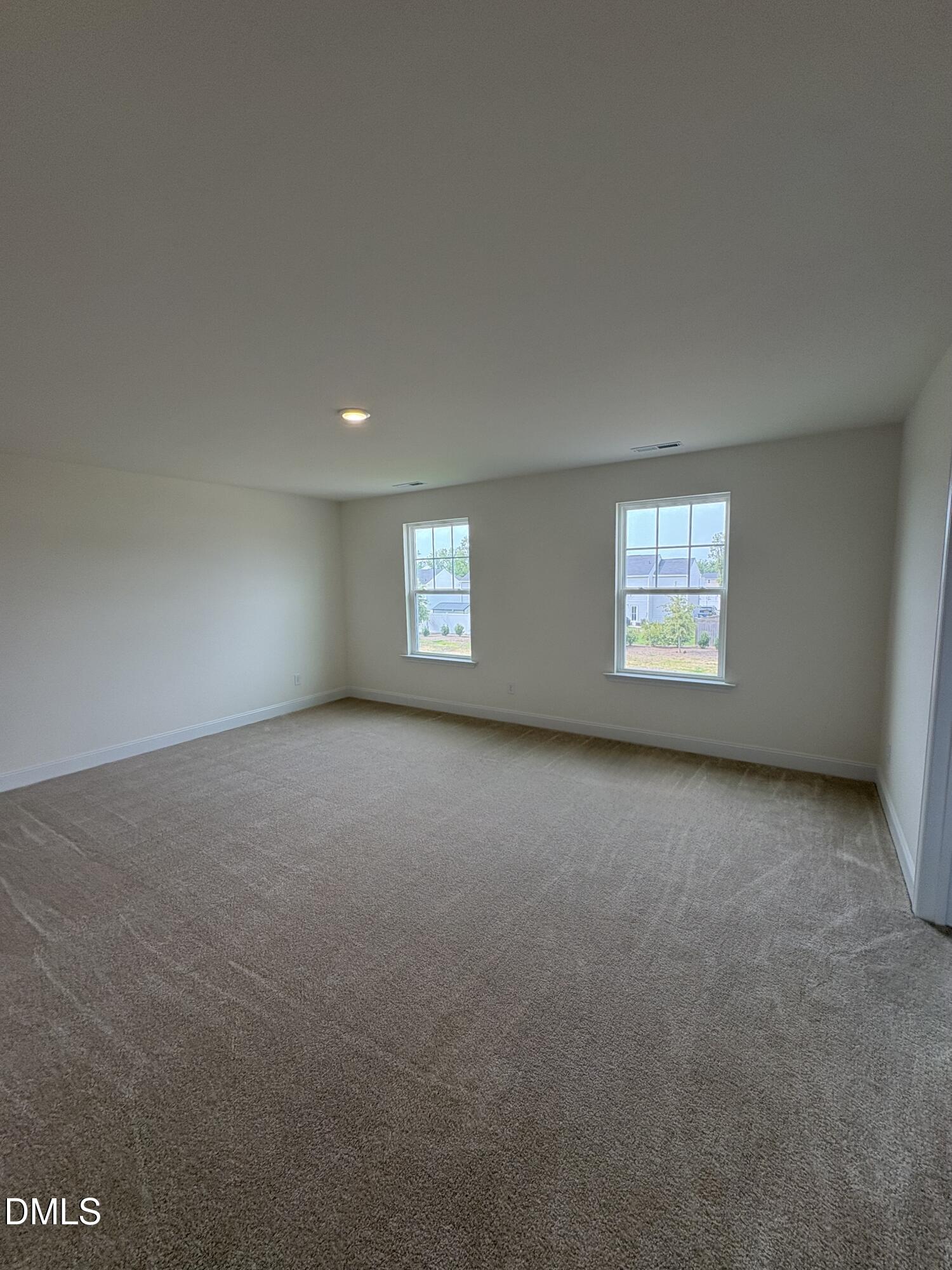 324 Peach Grv Way Property Photo 11