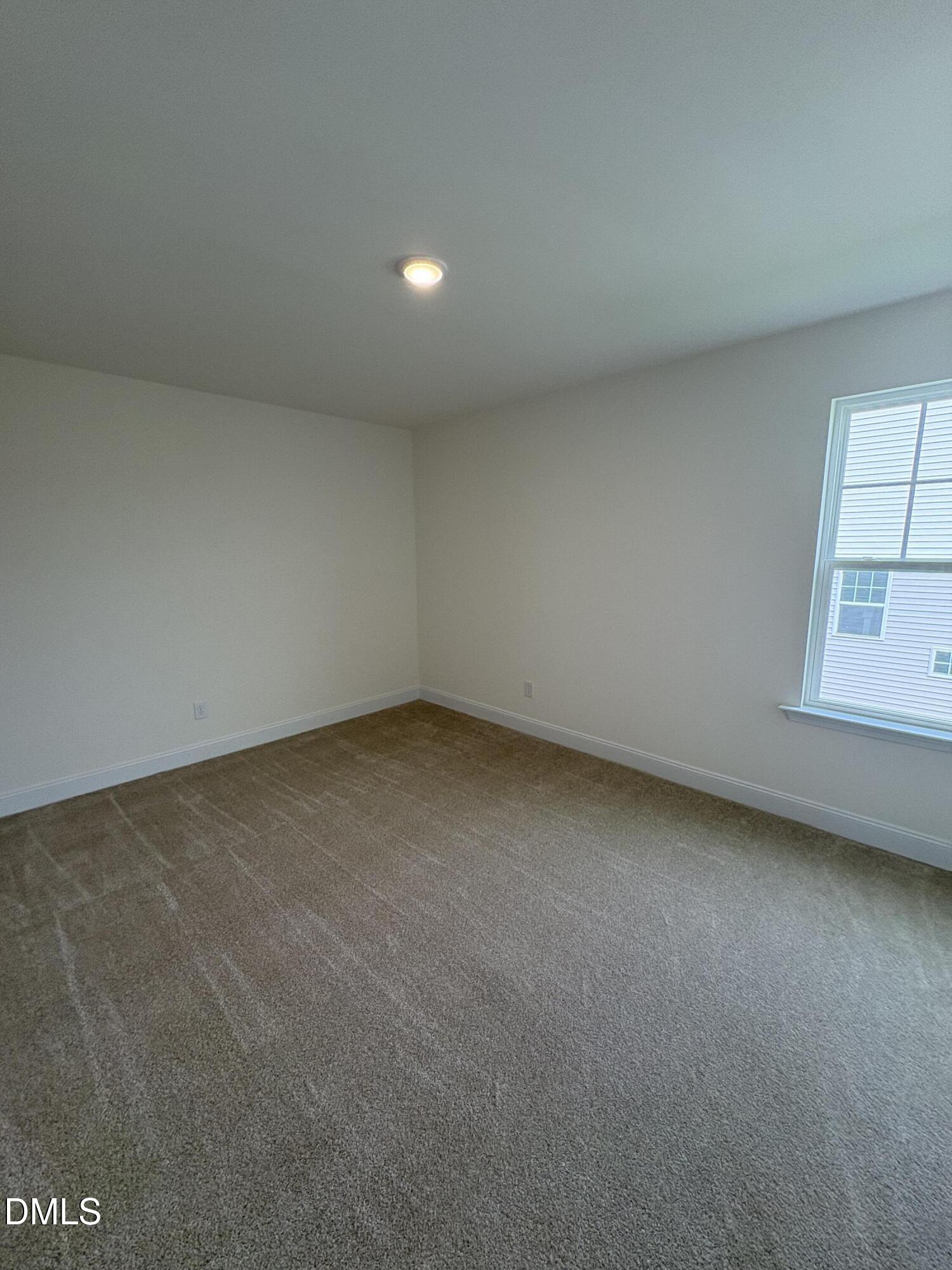 324 Peach Grv Way Property Photo 18