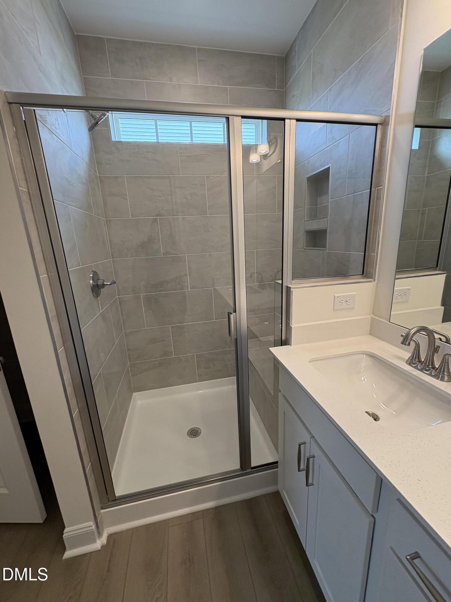 338 Peach Grv Way Property Photo 10