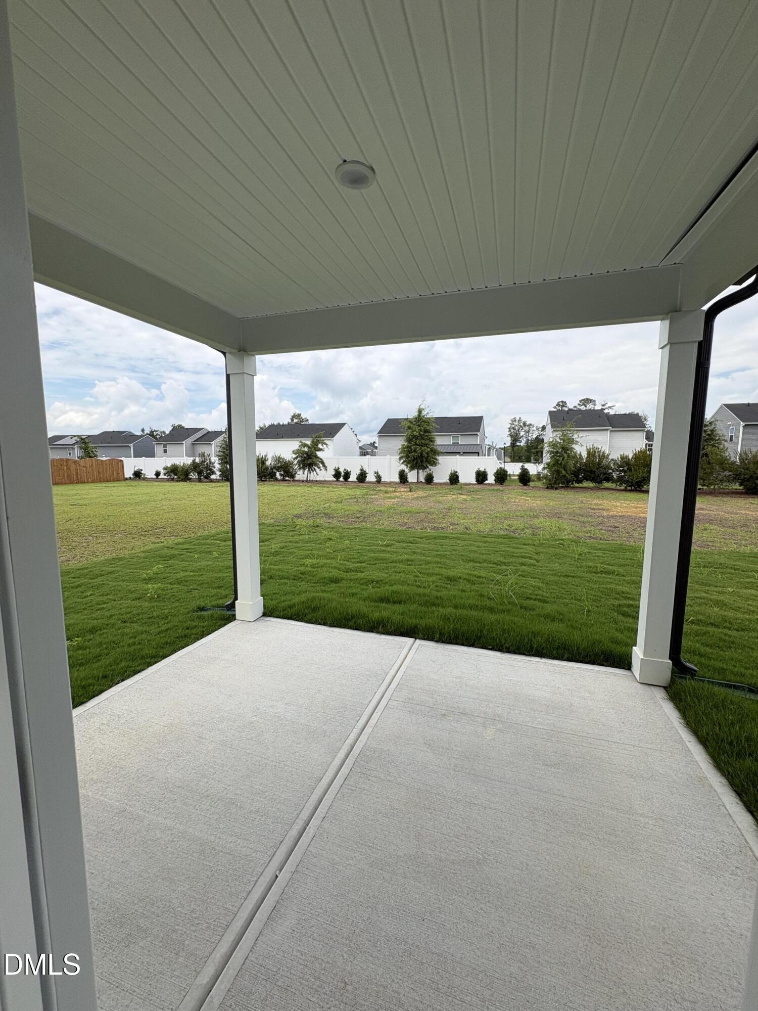 338 Peach Grv Way Property Photo 11