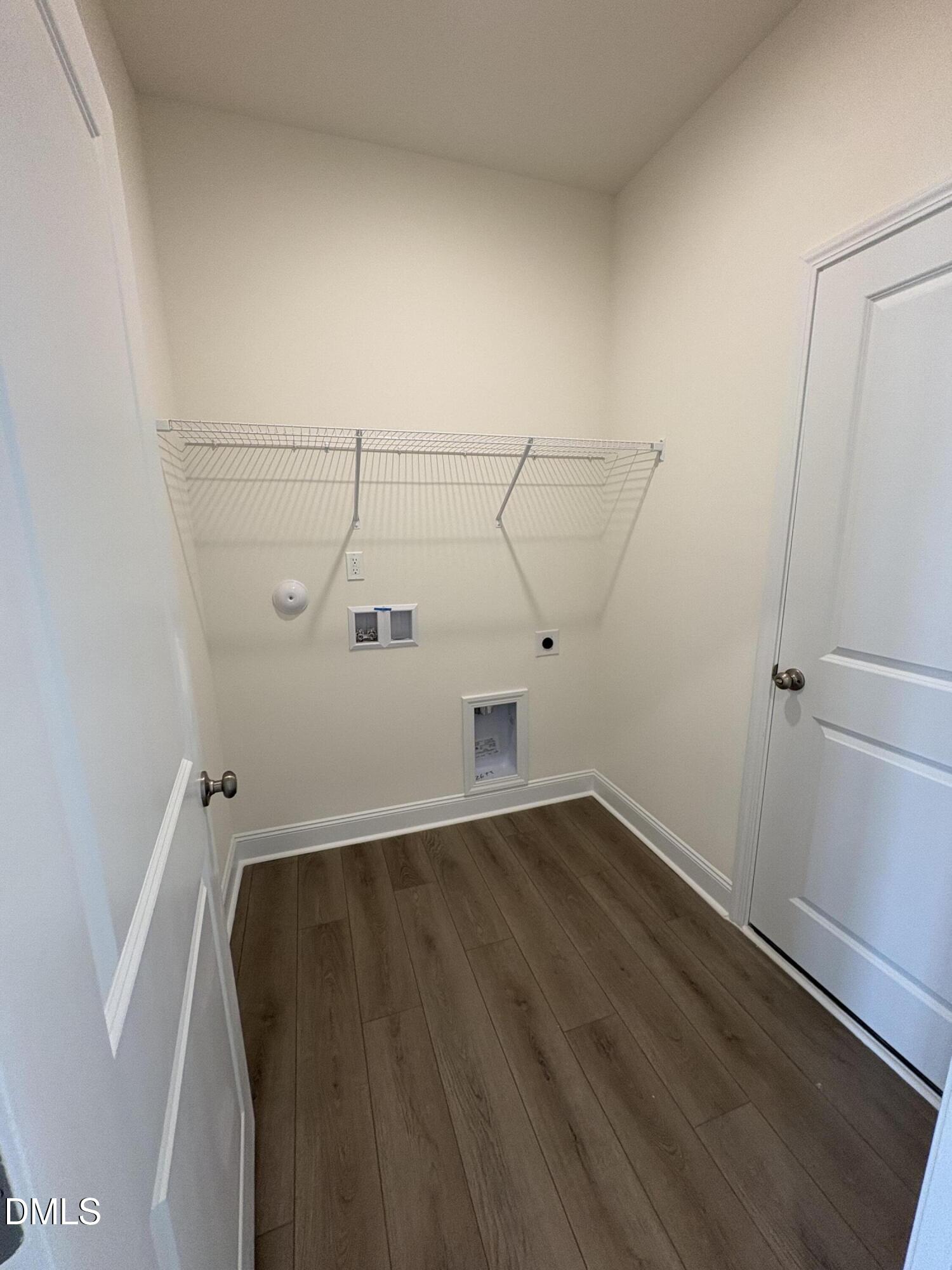 338 Peach Grv Way Property Photo 13