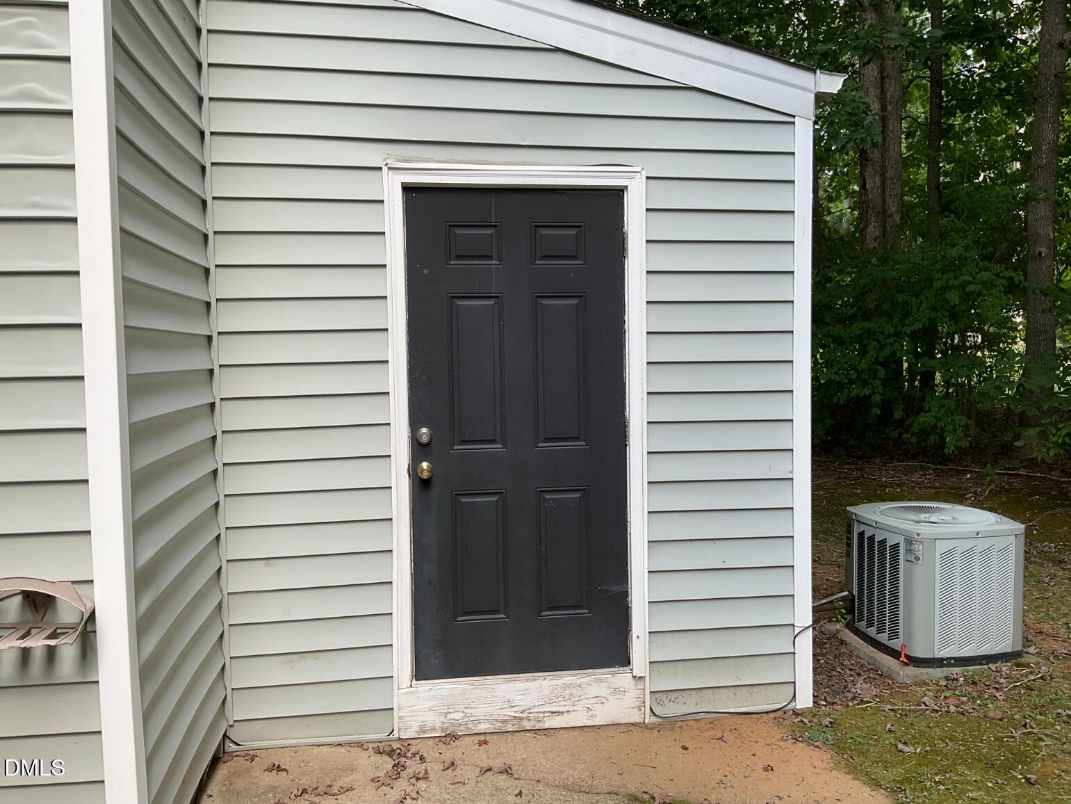 101 Luxon Place Property Photo 34