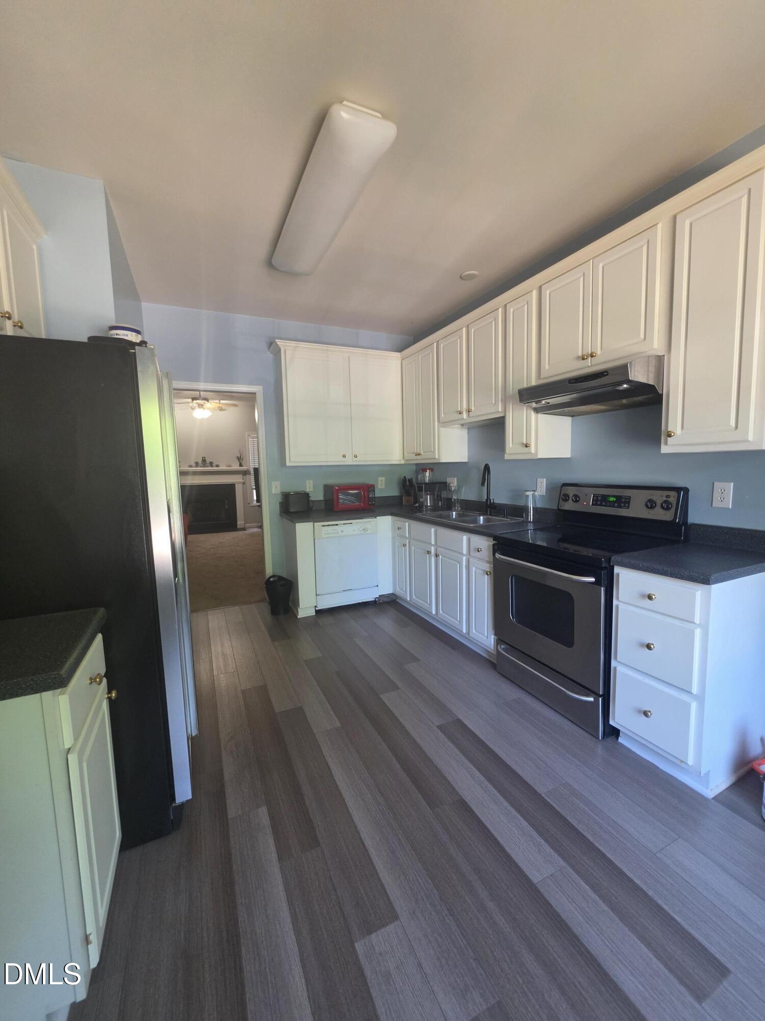 2405 Trout Stream Drive Property Photo 2