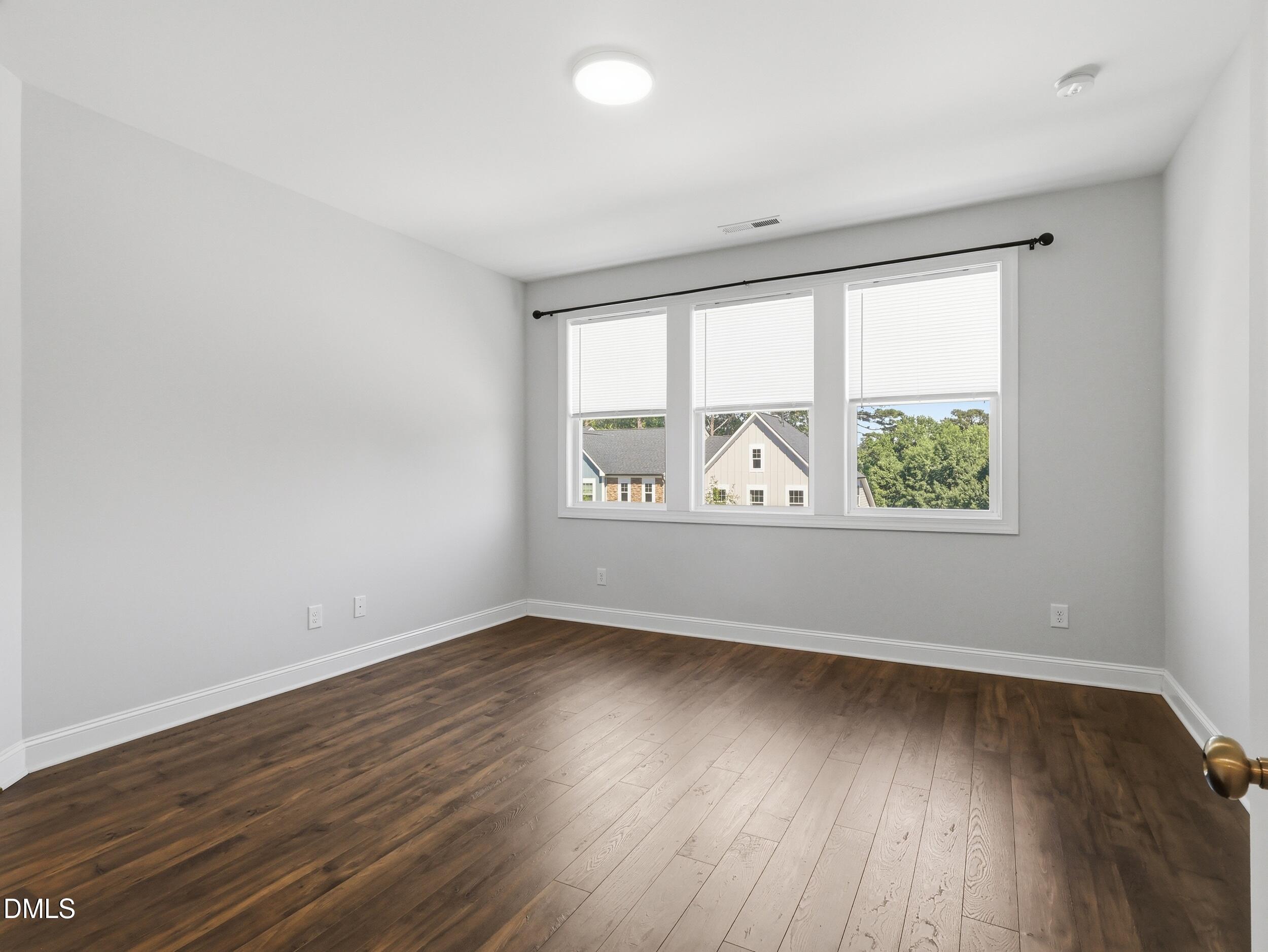 8403 Garnet Rose Lane Property Photo 7