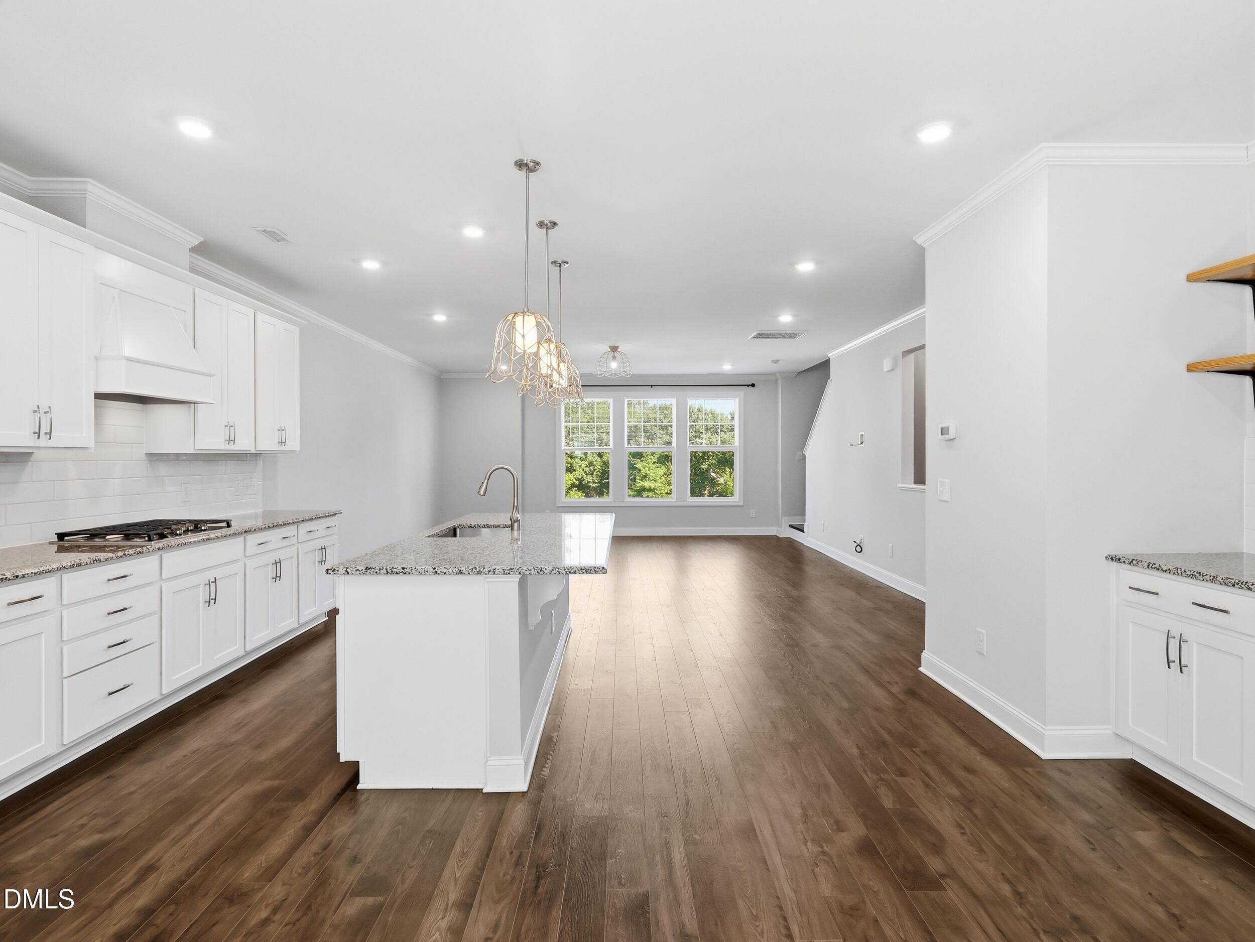 8403 Garnet Rose Lane Property Photo 11