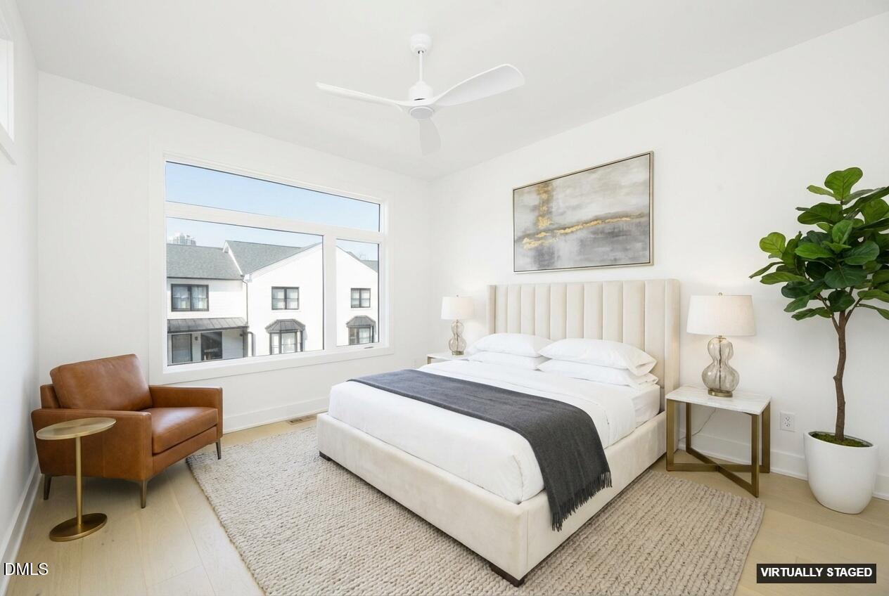 221 Woodsborough Place Property Photo 8