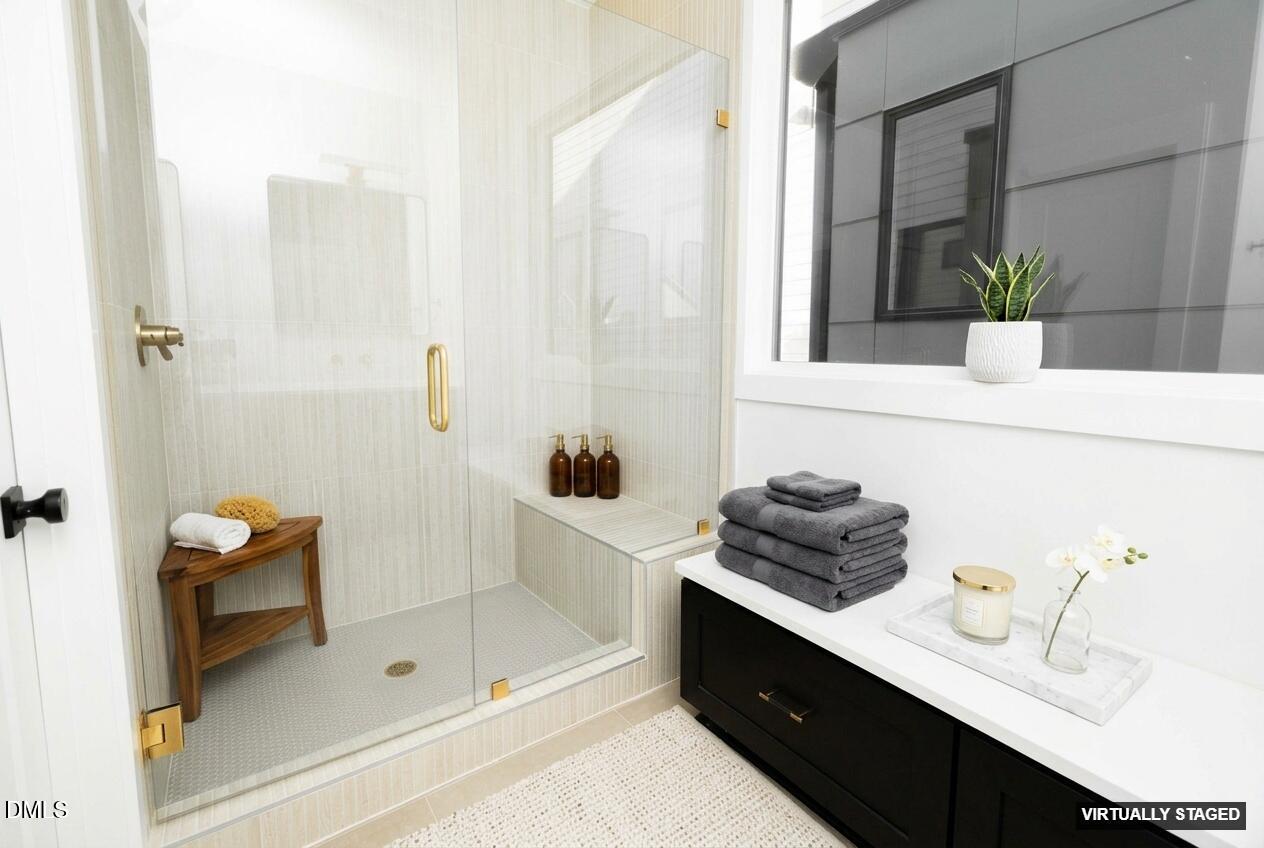 221 Woodsborough Place Property Photo 10
