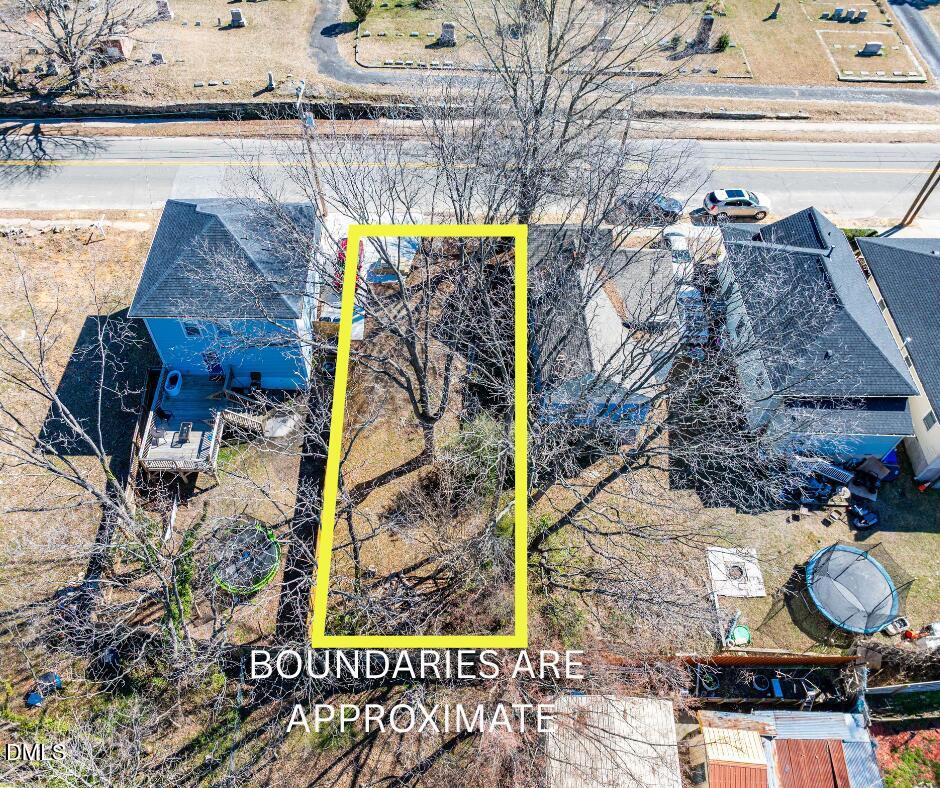 822 Kent Street Property Photo 4