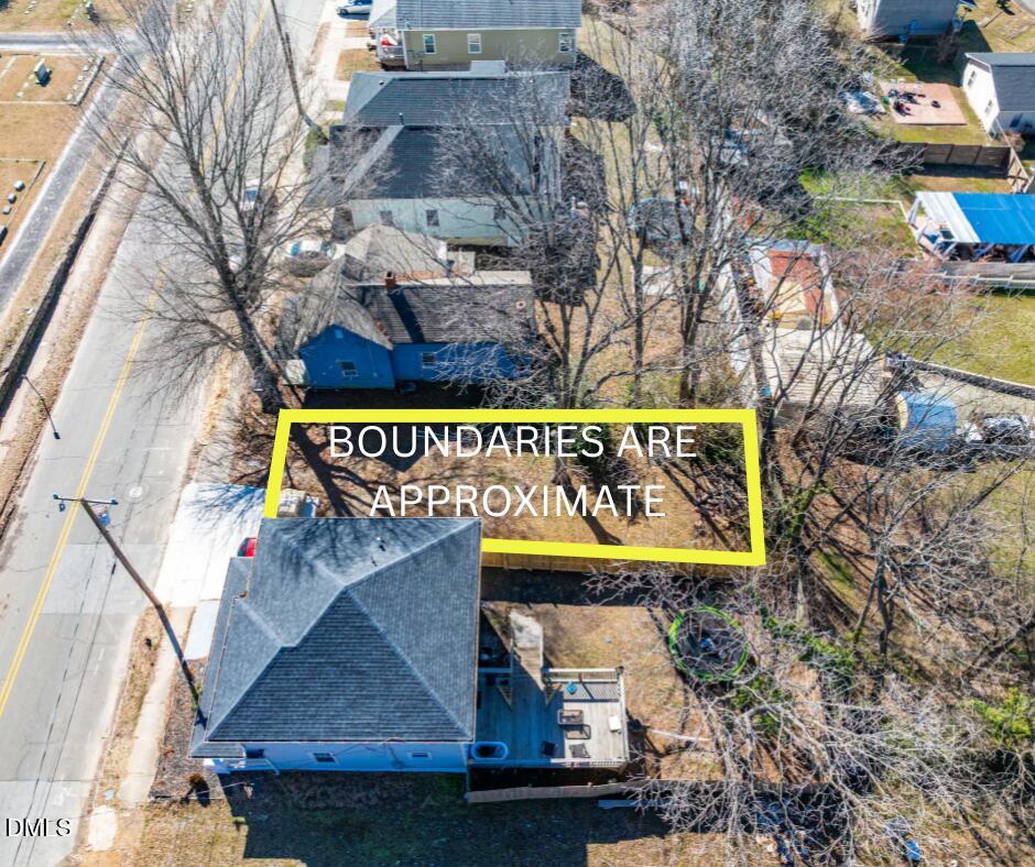 822 Kent Street Property Photo 6