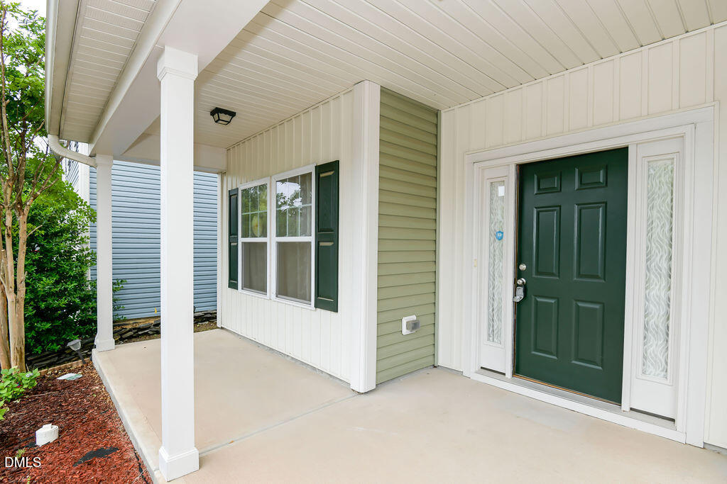 202 Michelangelo Place Property Photo 5