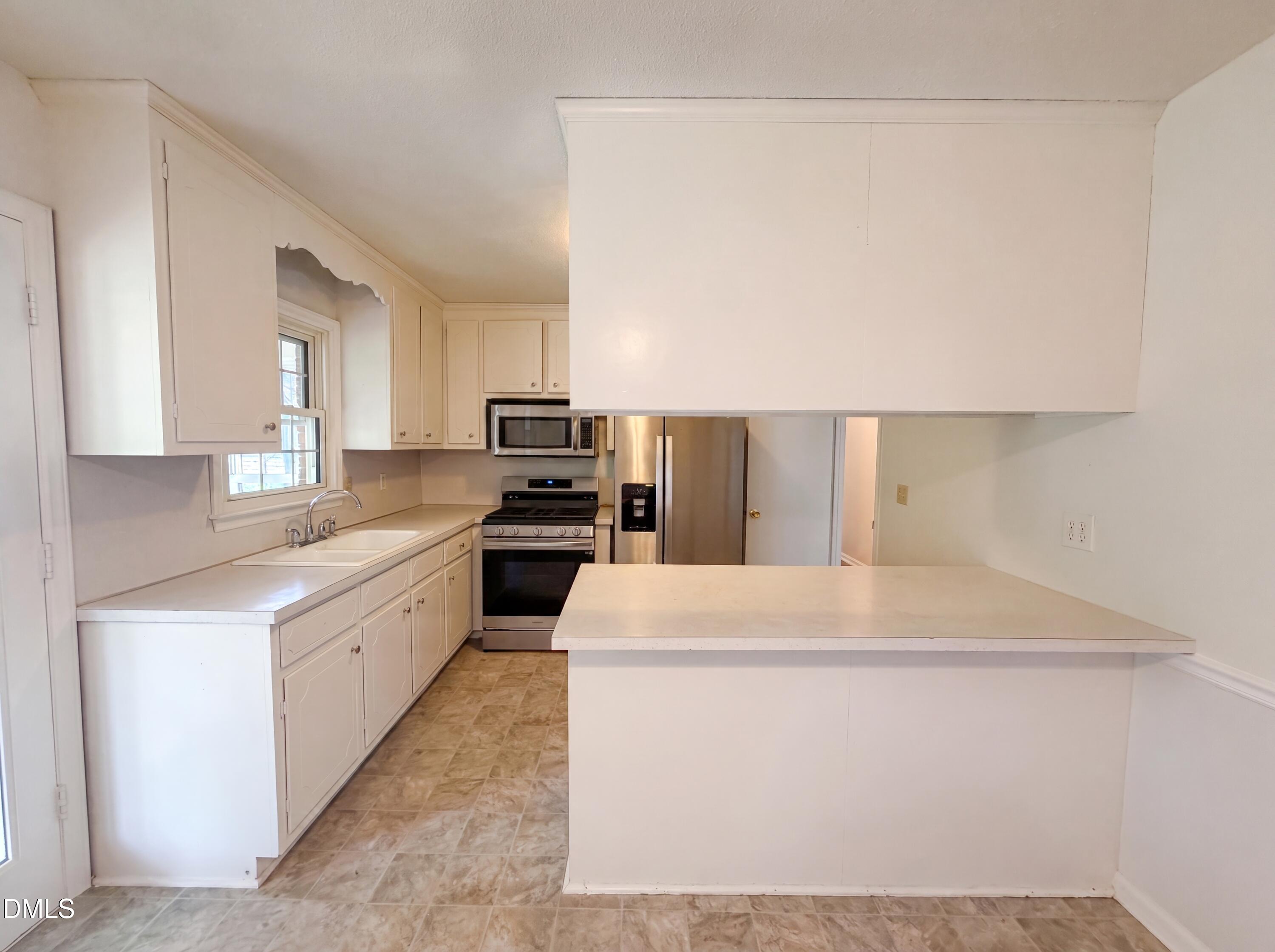 2611 Freemont Road Property Photo 7