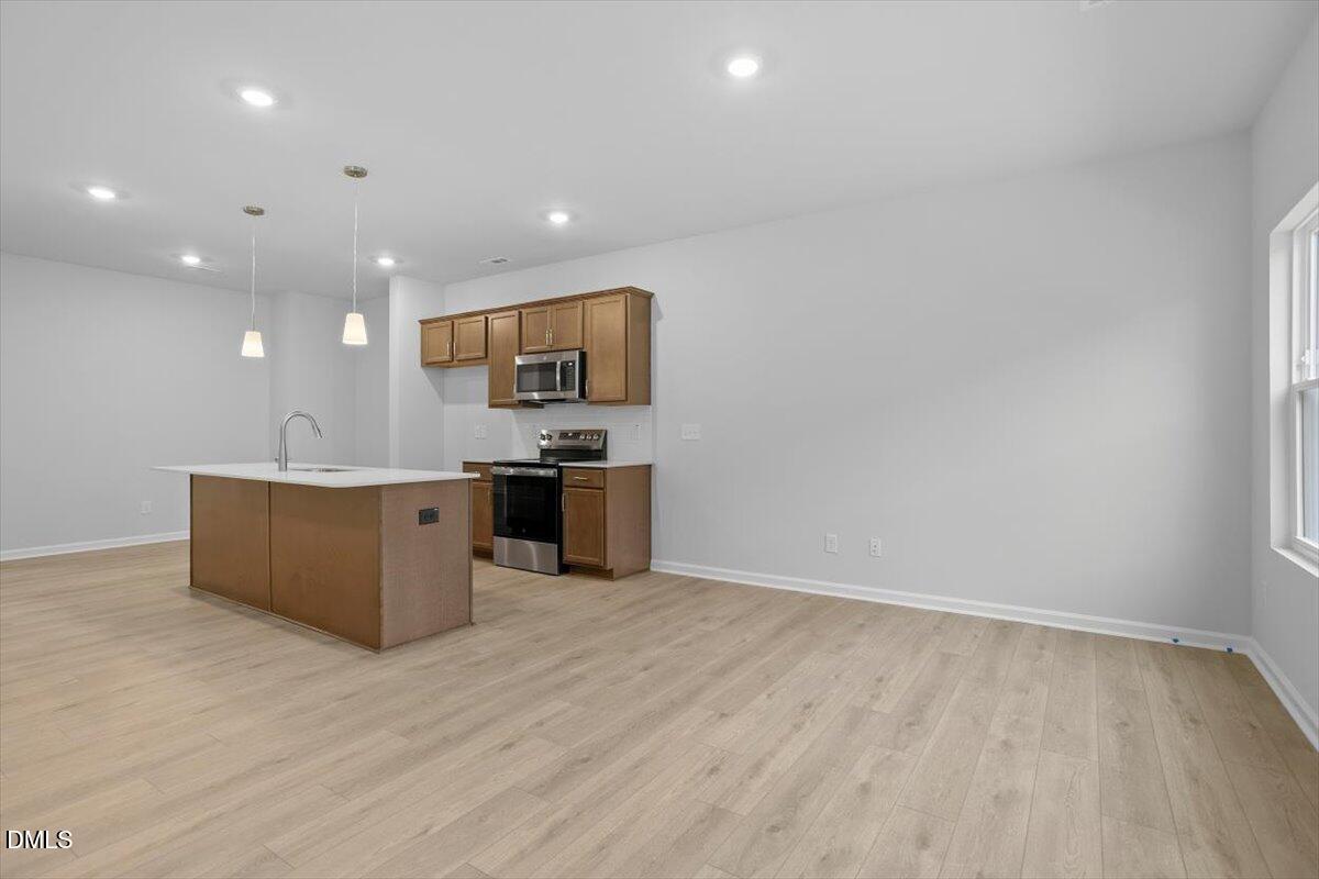 140 Blue Melody Avenue 272 Property Photo 4