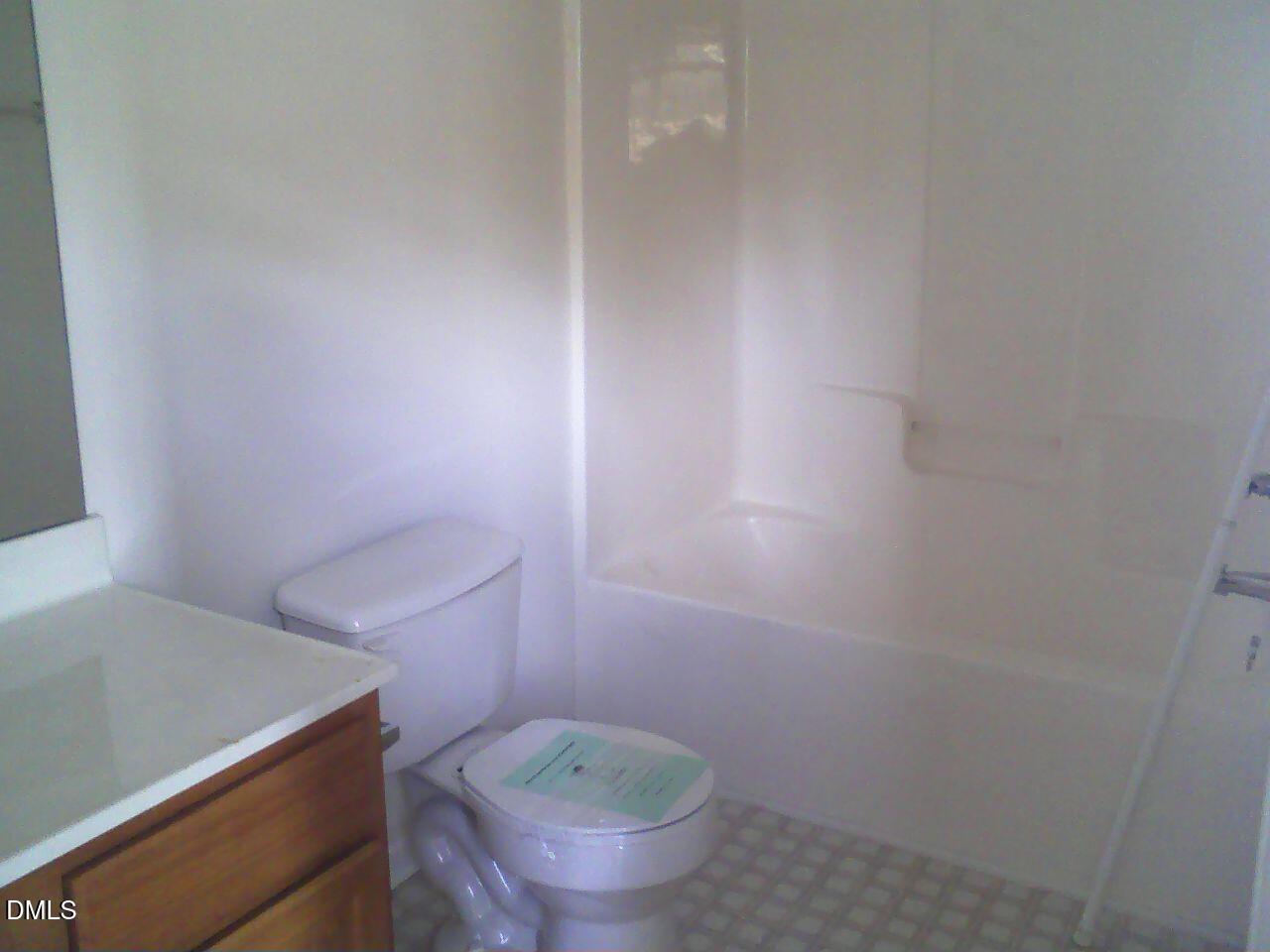 2826 Ashe Street Property Photo 6