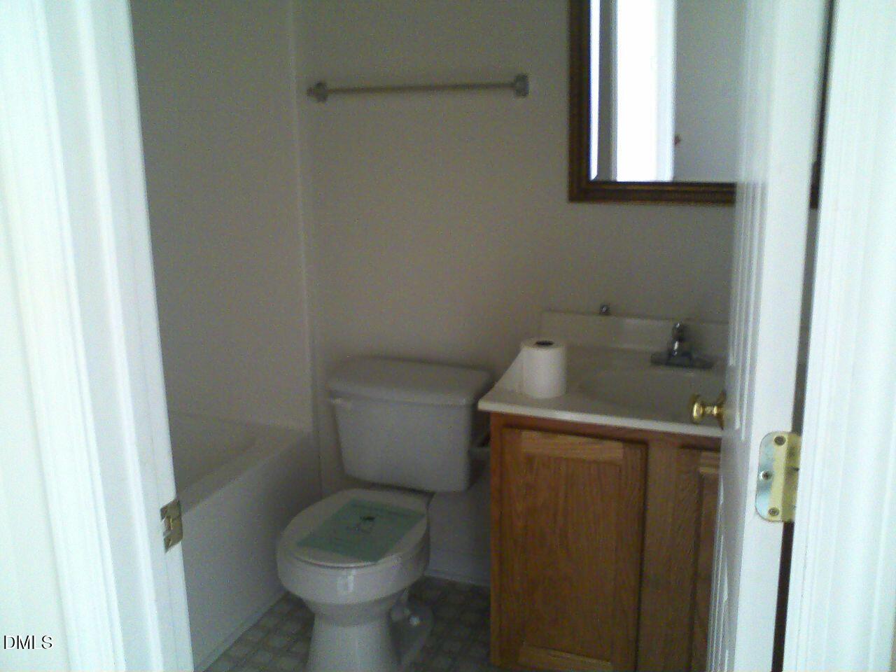 2826 Ashe Street Property Photo 7