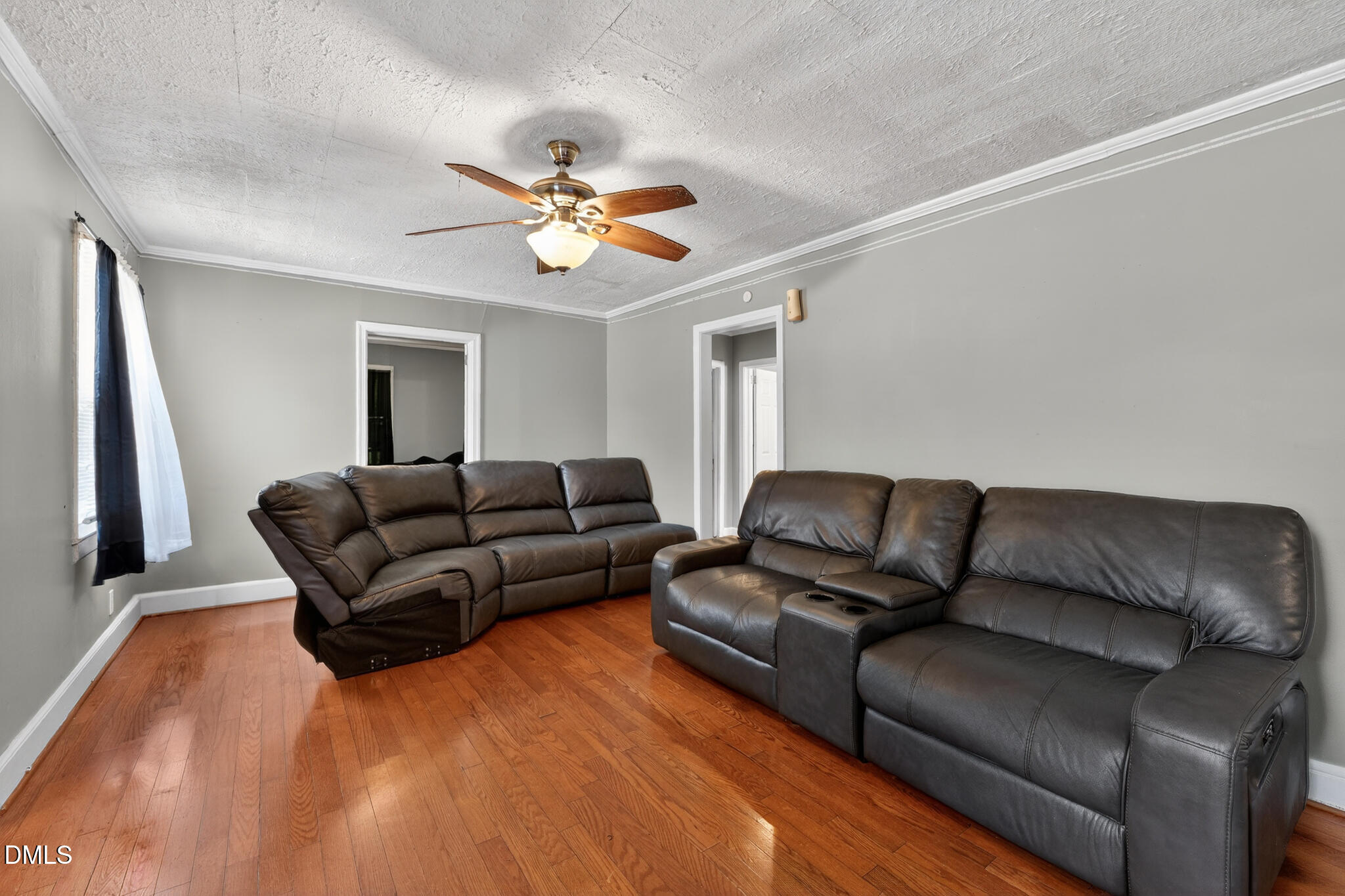 2912 Constance Avenue Property Photo 6