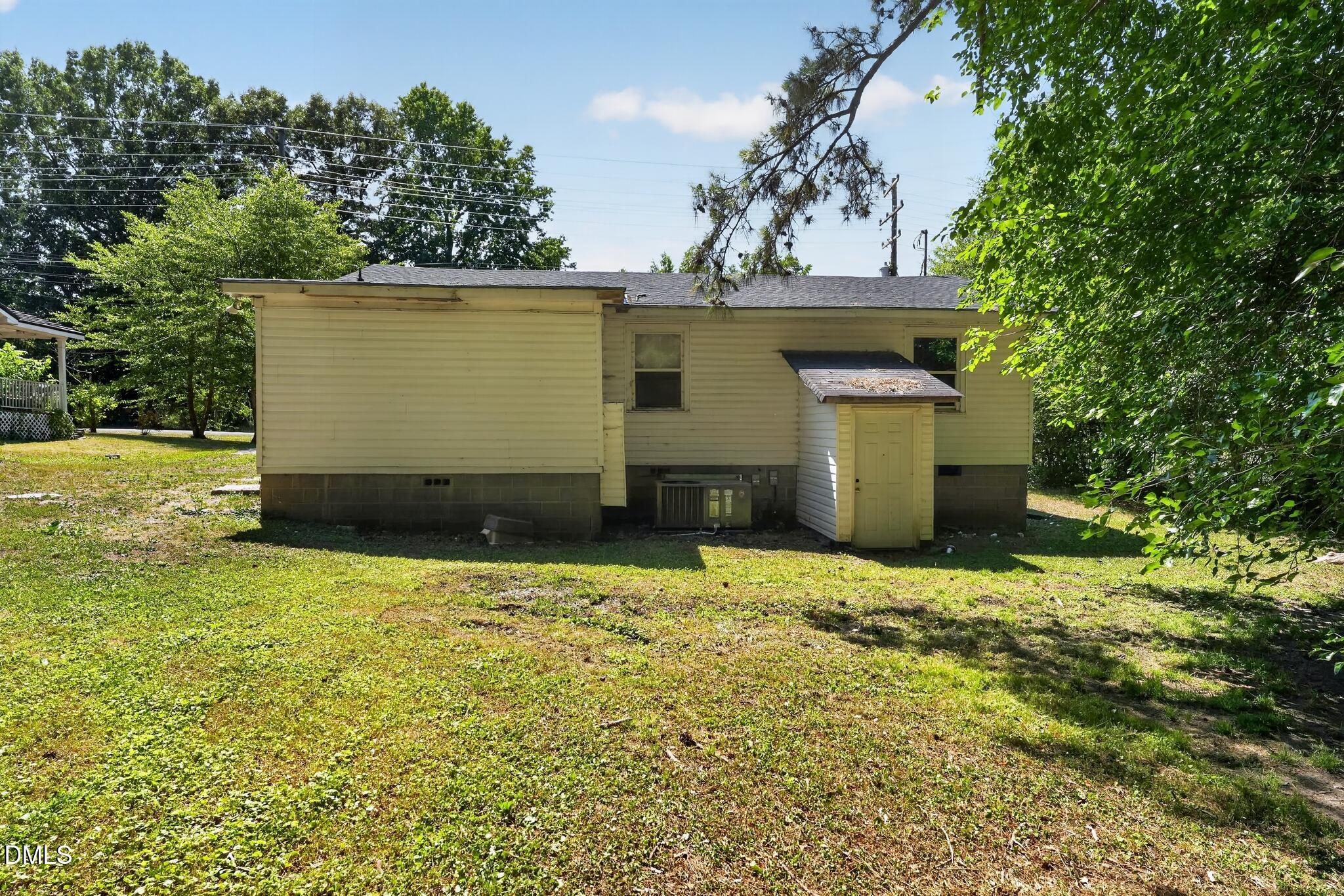 2912 Constance Avenue Property Photo 17