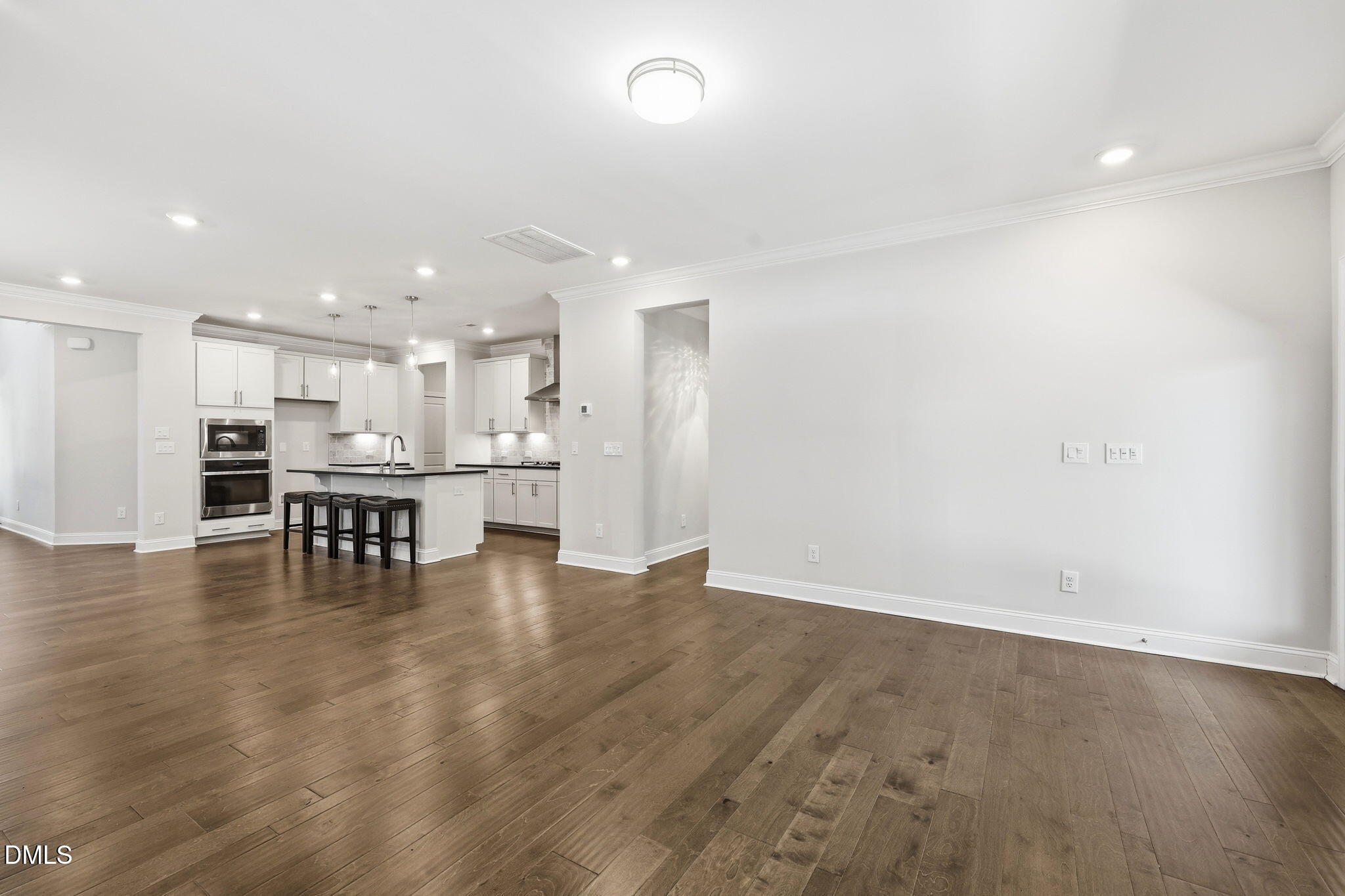 2216 Jollay Street Property Photo 13