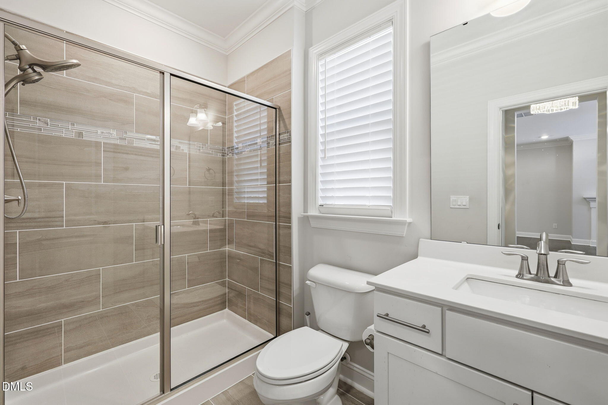 2216 Jollay Street Property Photo 17