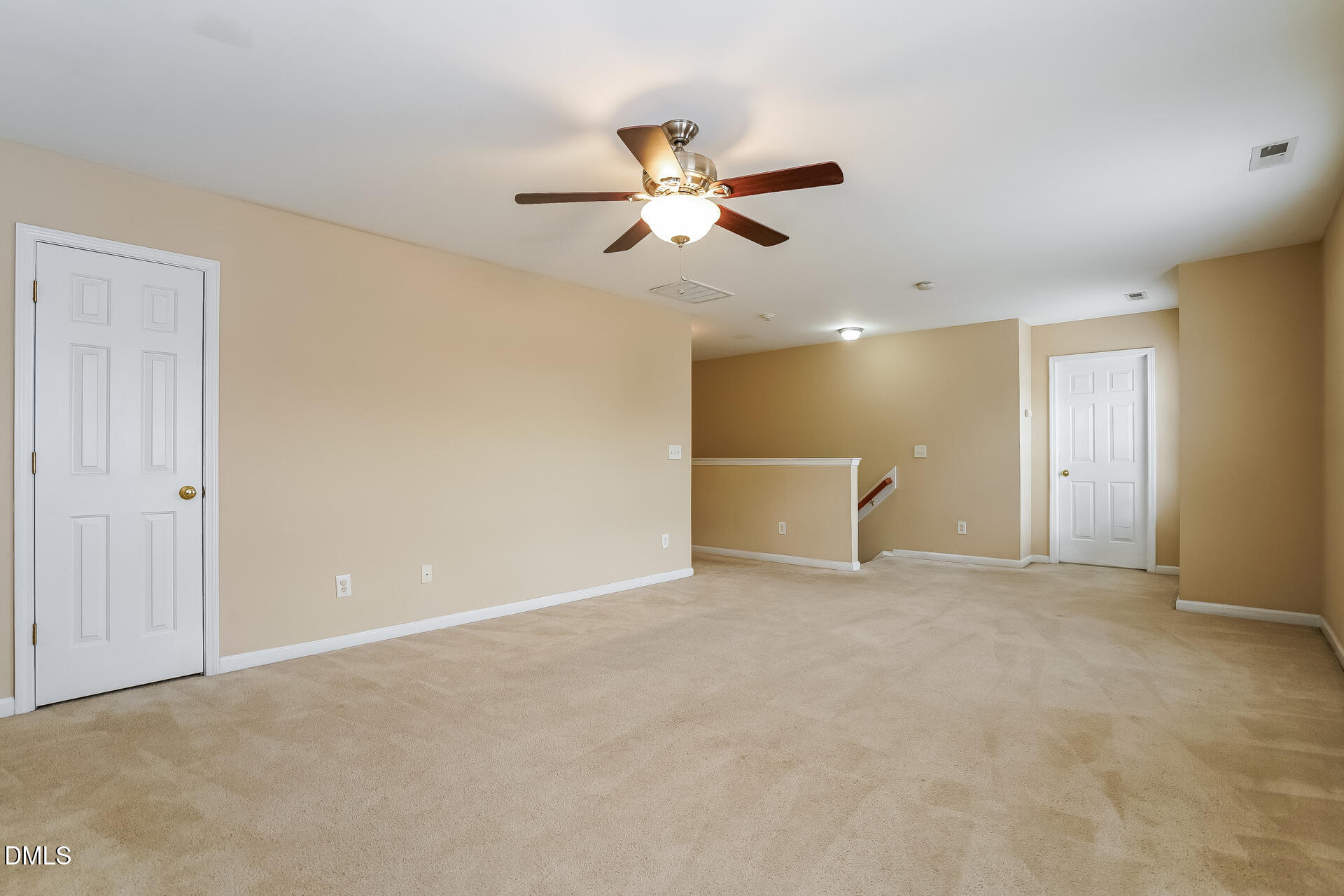 2279 Lazy River Drive Property Photo 9