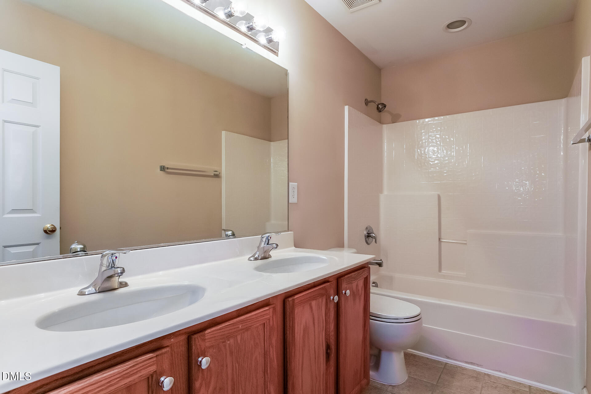 2279 Lazy River Drive Property Photo 19