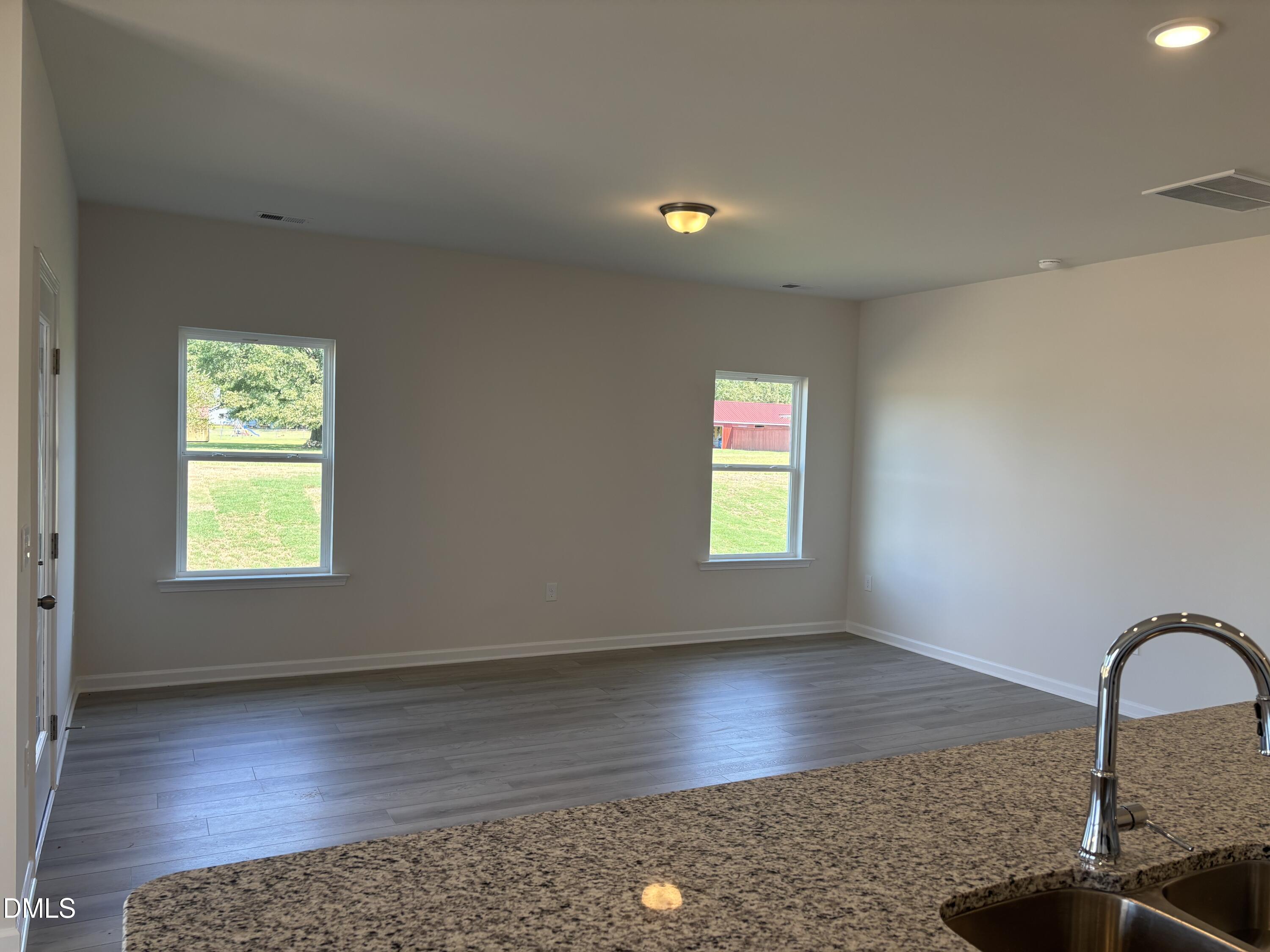 29 Gresham Court Property Photo 4