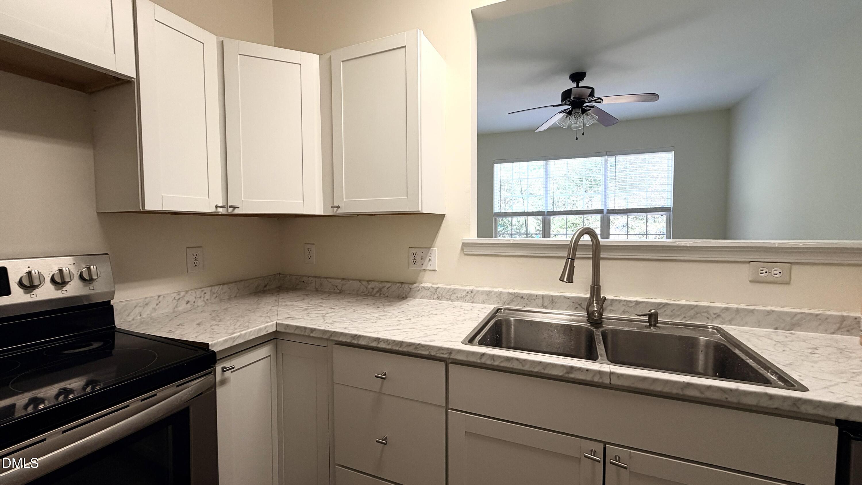 4123 Standing Rock Way Property Photo 7
