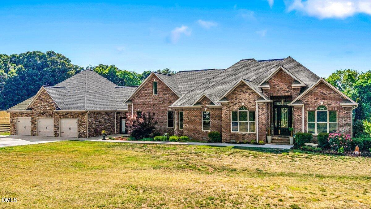 2925 Boy Wood Road Property Photo 1