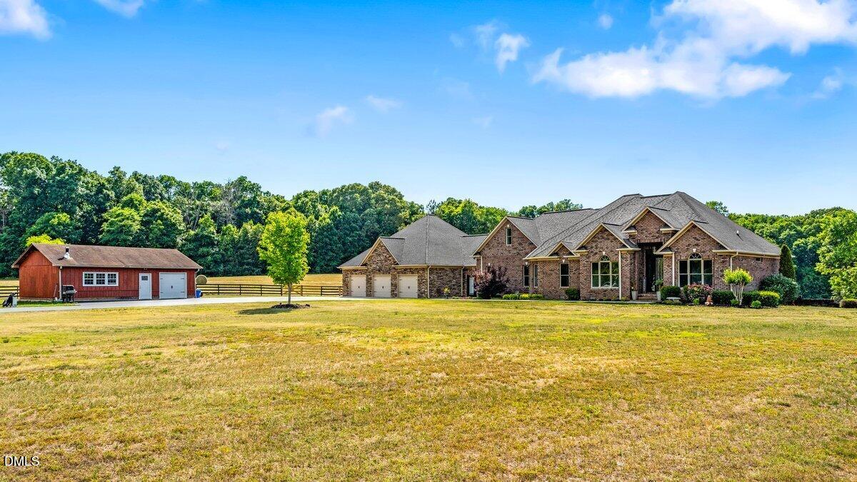 2925 Boy Wood Road Property Photo 2