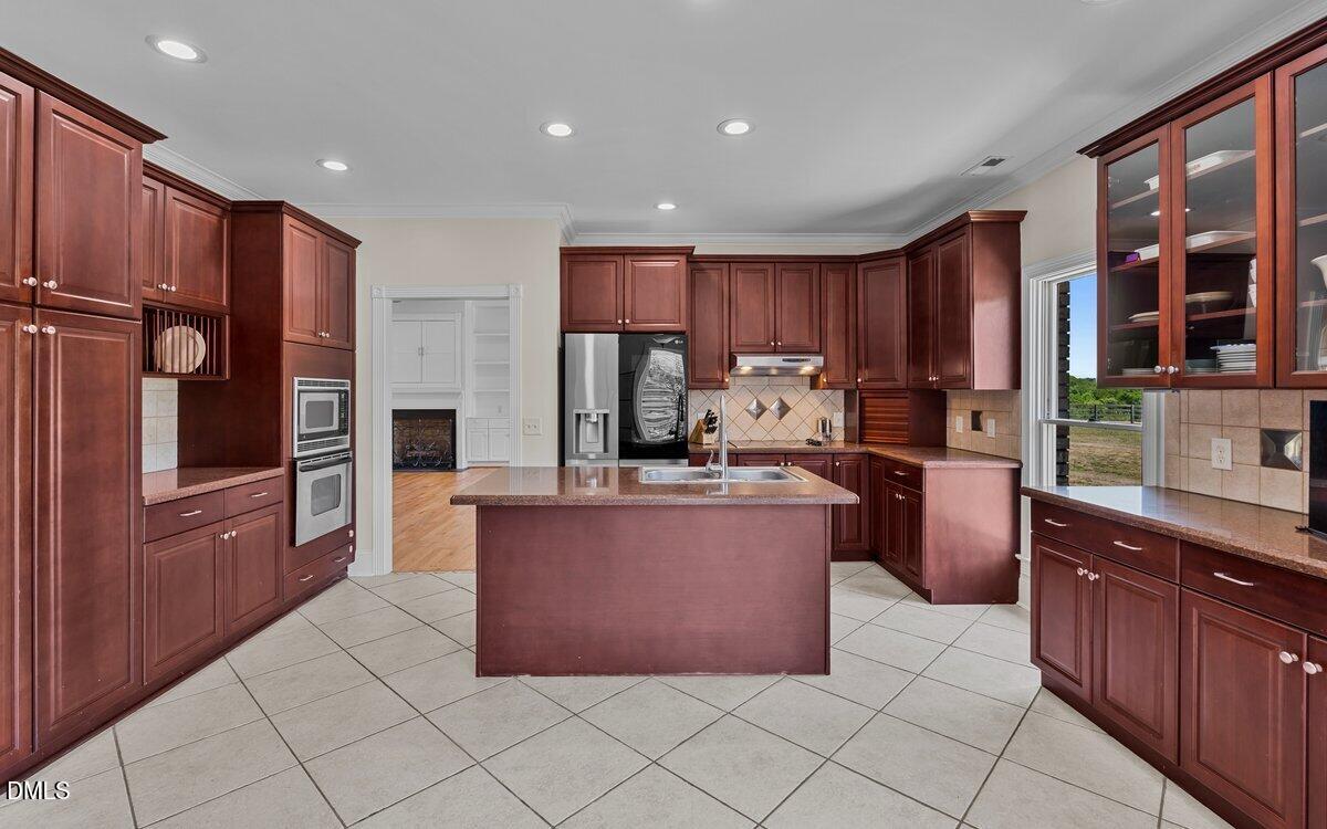 2925 Boy Wood Road Property Photo 11