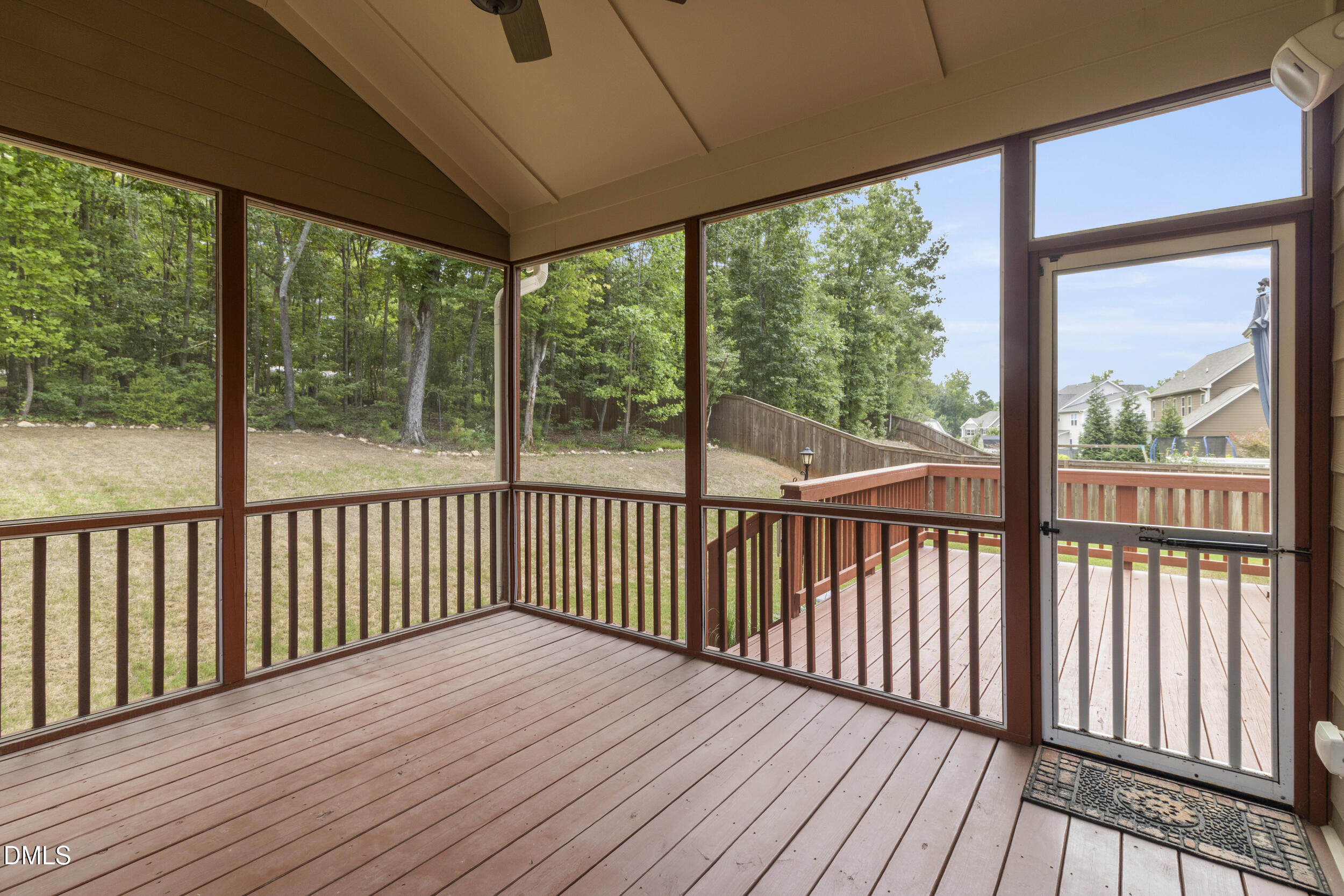 7033 Rex Road Property Photo 11