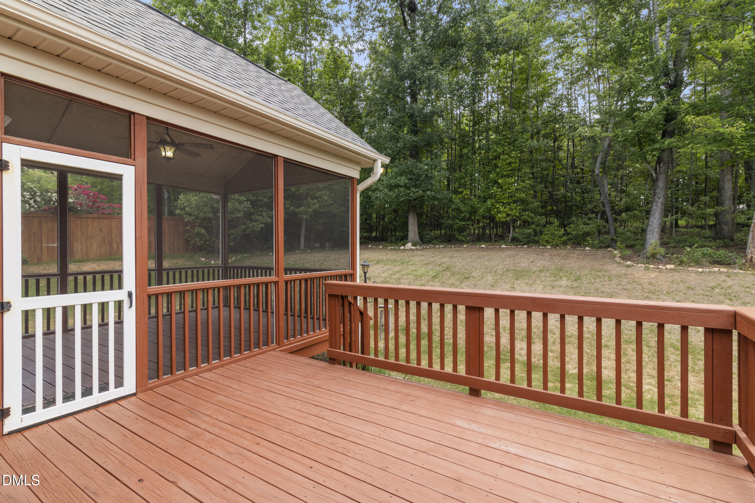7033 Rex Road Property Photo 12