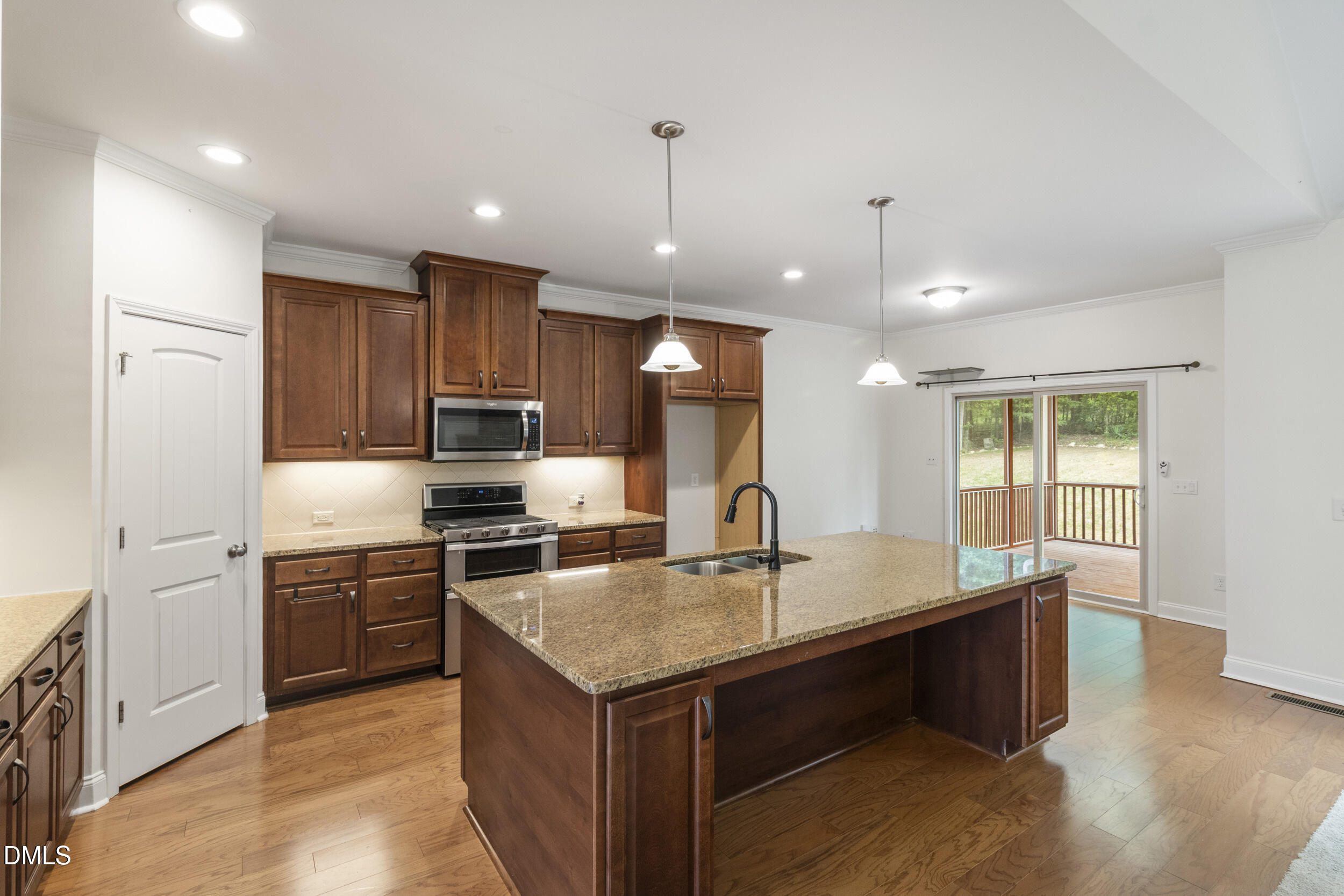 7033 Rex Road Property Photo 16