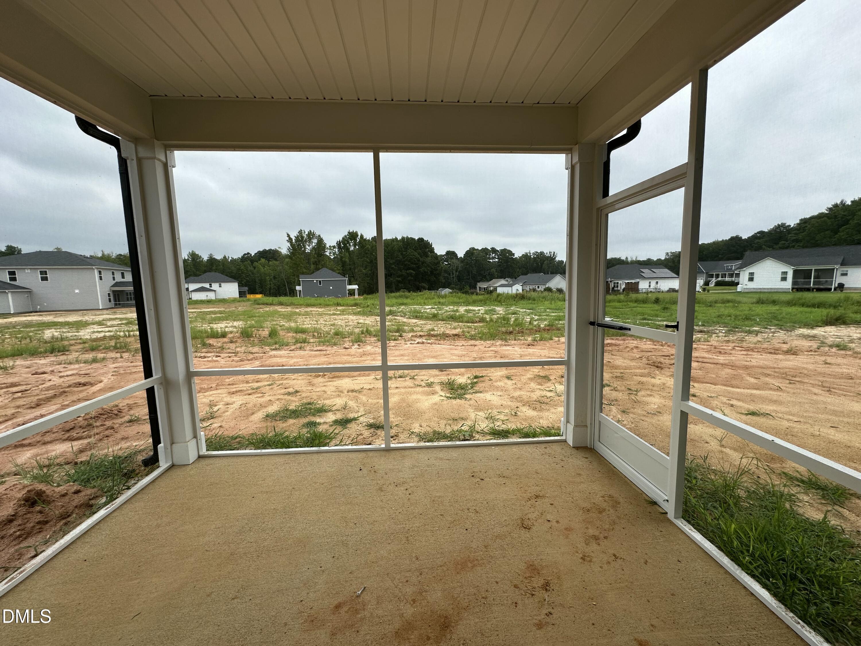 12 Stradshire Court Property Photo 3
